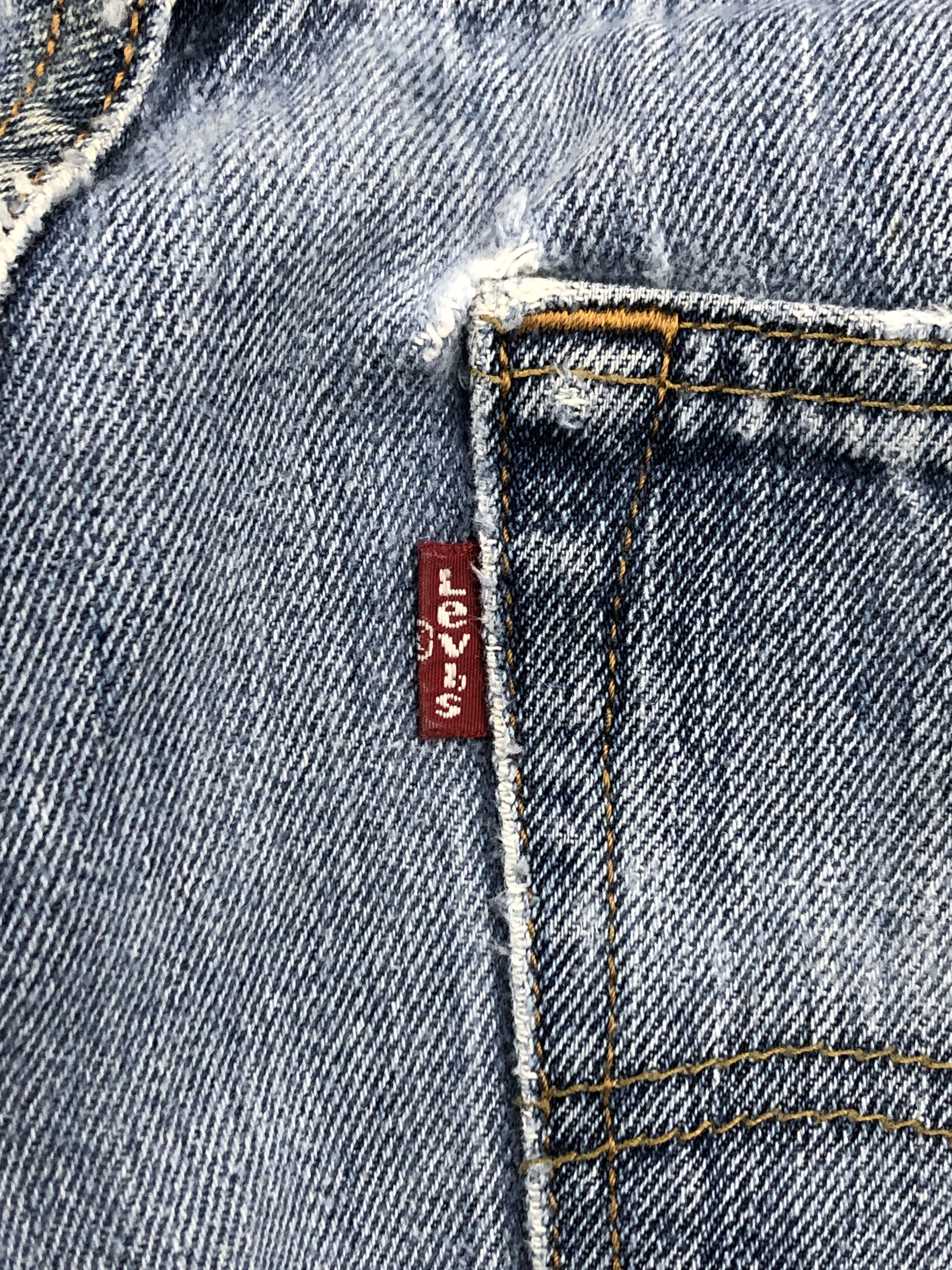 Levi's × Vintage Vintage Levi's 501 Light Blue Denim Jeans Size US 31 - 6 Thumbnail