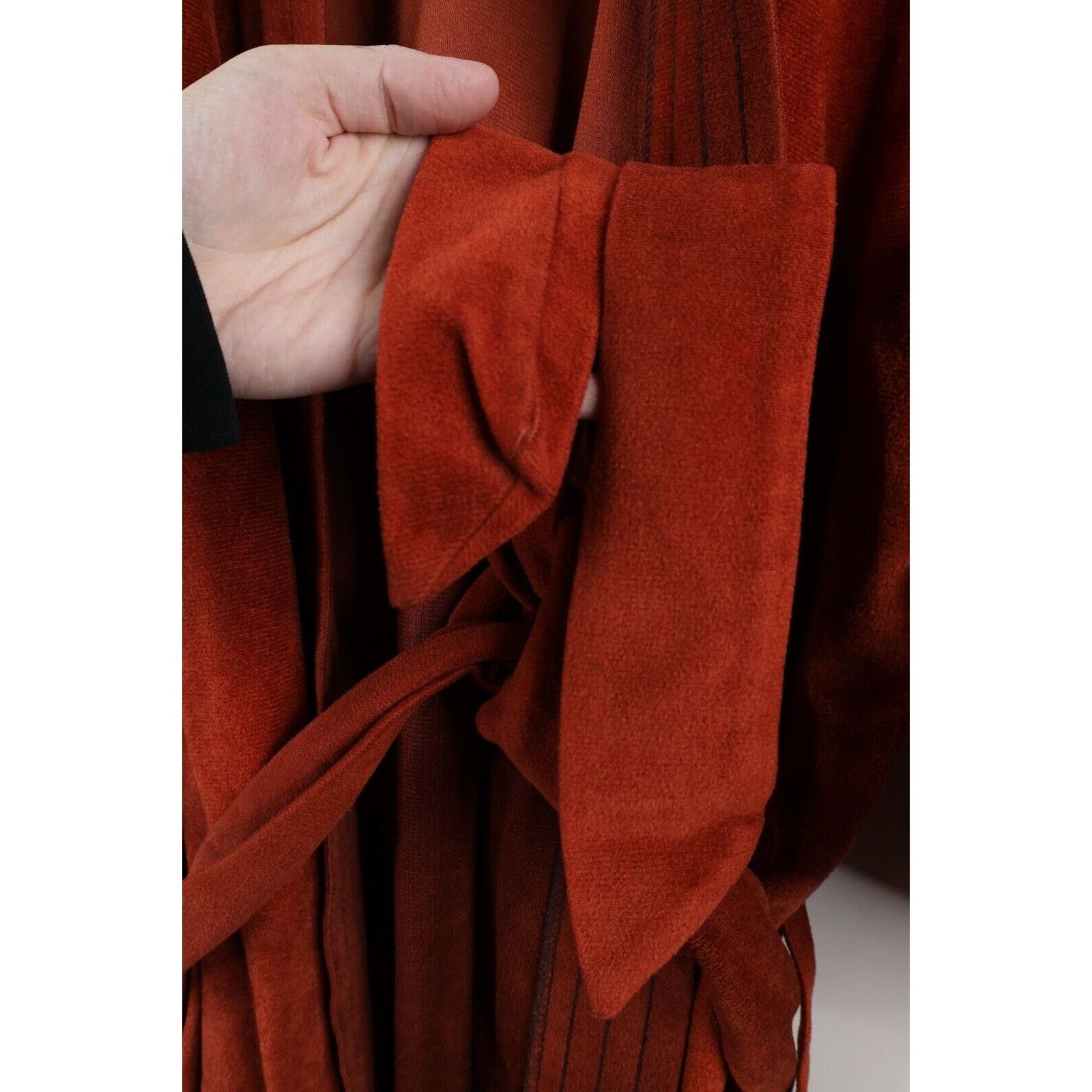 Vintage Vintage 70s Streetwear Sun Faded Velvet Velour Belted Robe Size US L / EU 52-54 / 3 - 8 Thumbnail