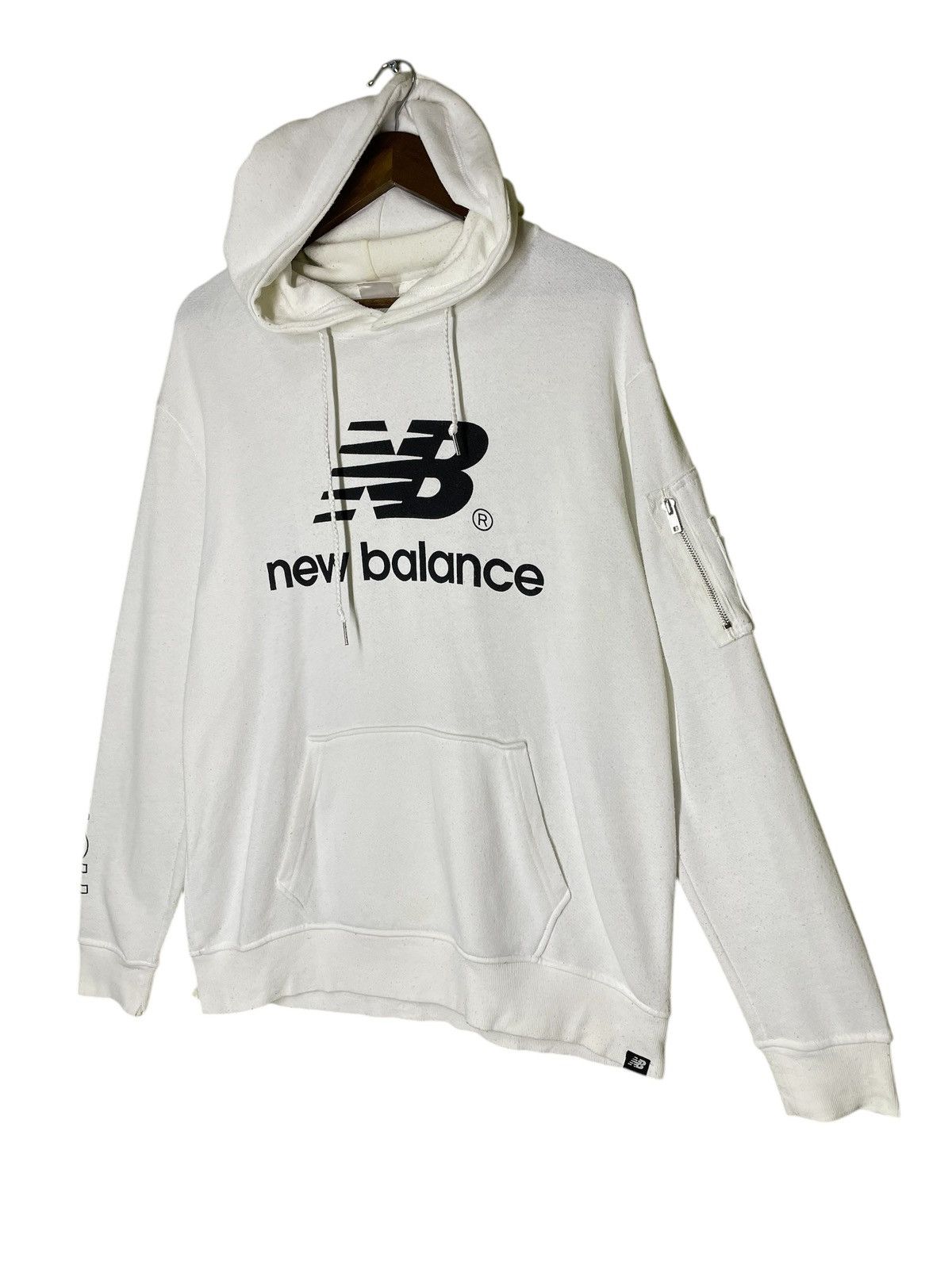 Other NEW BALANCE hoodie big logo printed sweatshirt size M Size US M / EU 48-50 / 2 - 2 Thumbnail