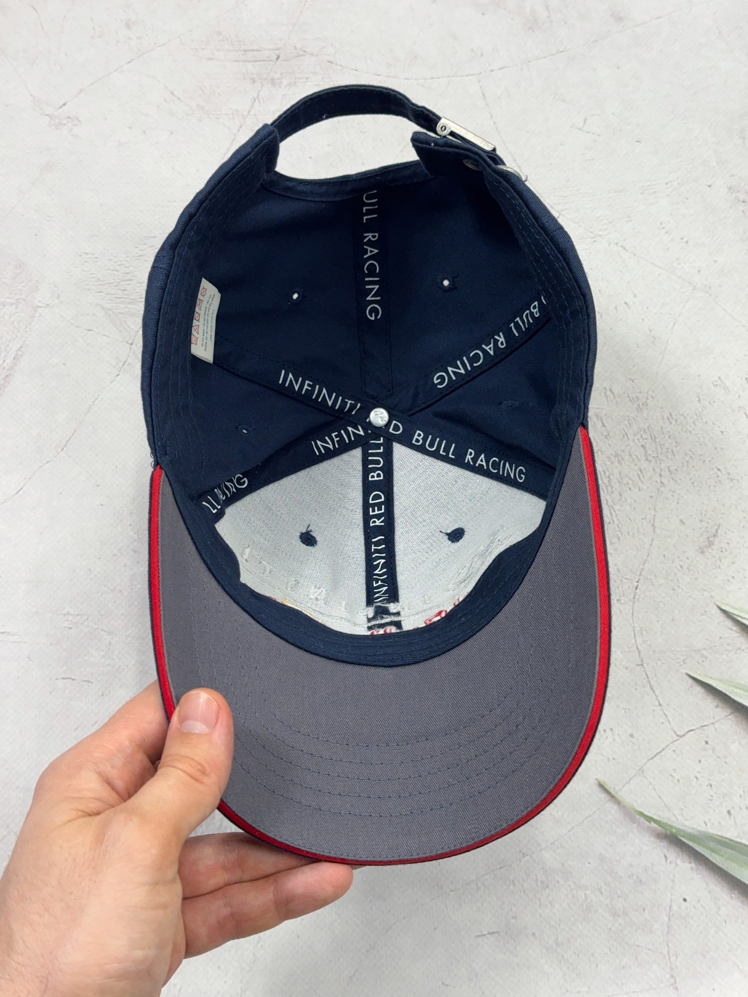 Formula 1 × Red Bull Red Bull Baseball Cap Infiniti Formula1 Team Racing Size ONE SIZE - 6 Thumbnail