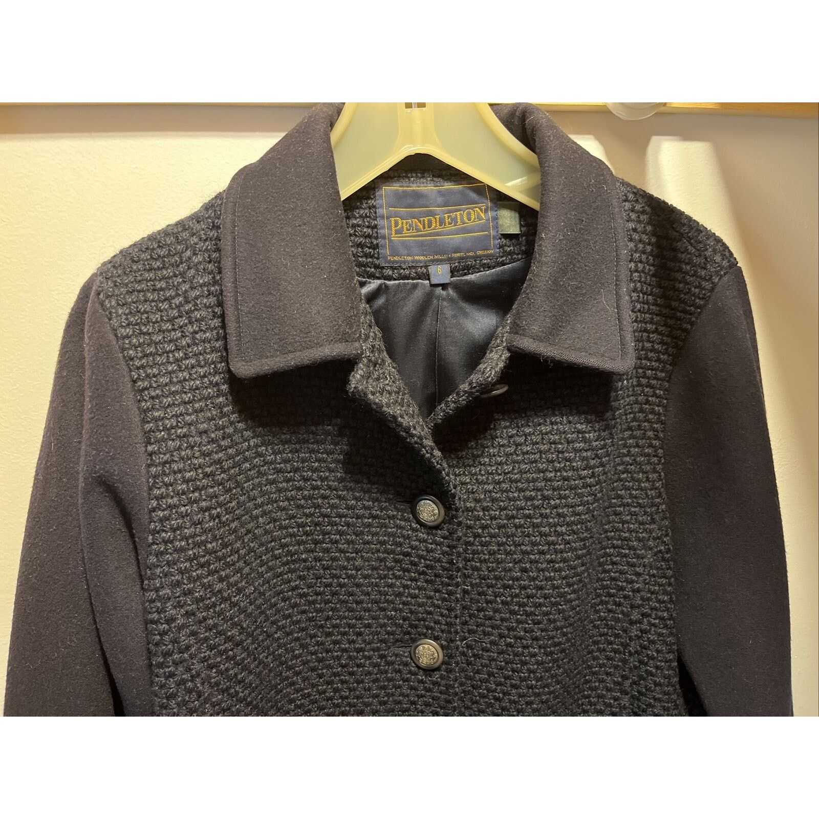 Pendleton Pendleton 100% V1rgin Wool Coat Vintage Women’s 6 Navy Coat Size M / US 6-8 / IT 42-44 - 4 Thumbnail
