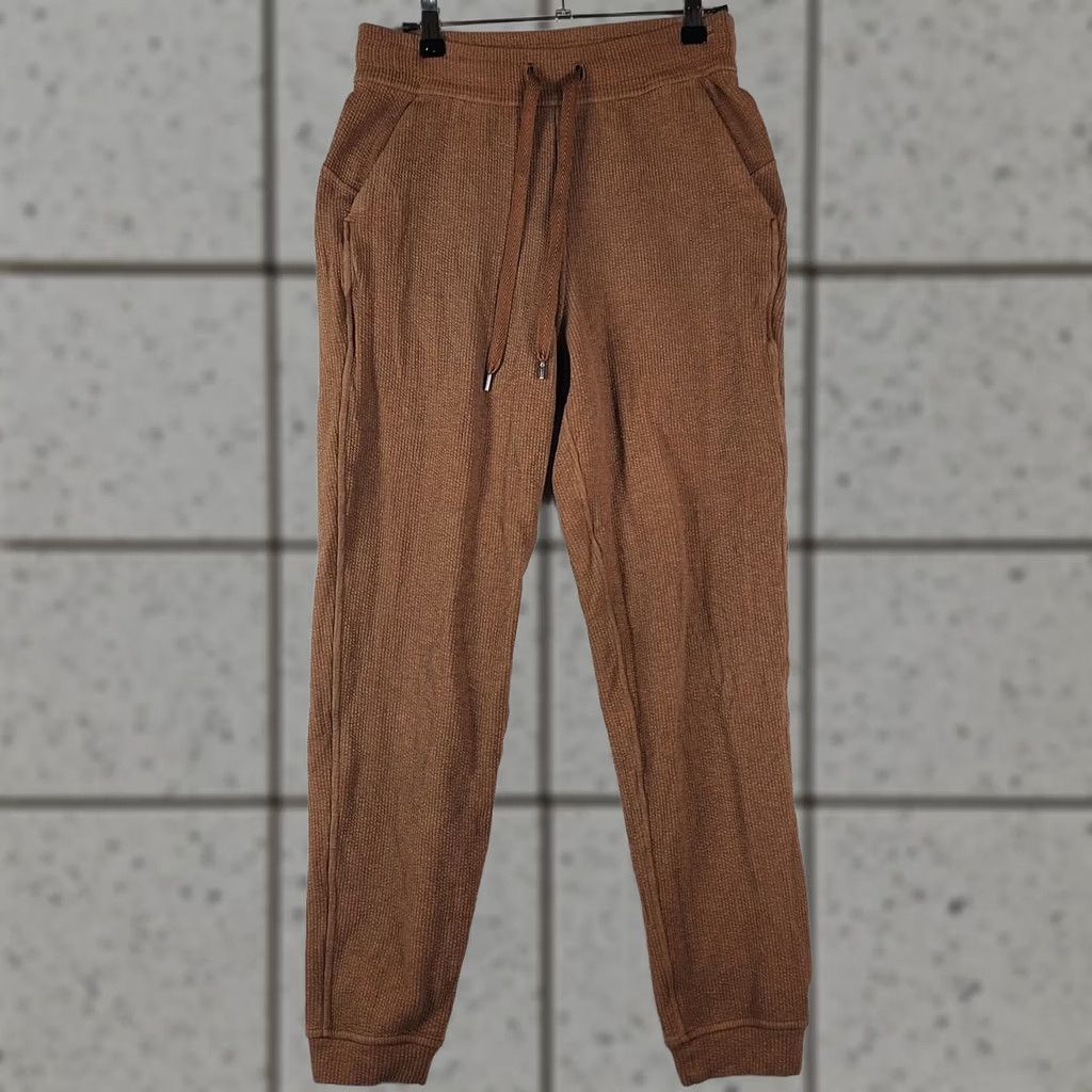 Lululemon Lululemon Womens Brown Textured Joggers Thermal Waffle Lounge Pants Size 6 Womens Jogger Pants Brown Textured Thermal Lounge Pants Size 28" / US 6 / IT 42 - 1 Thumbnail
