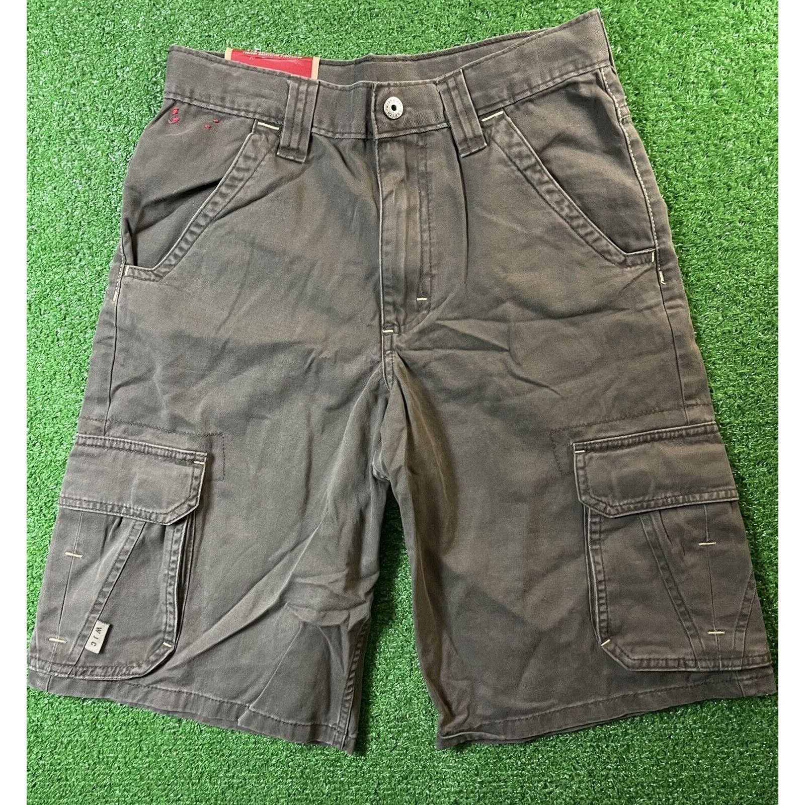 Wrangler NWT Vintage Wrangler 14 Regular 26 Dark Gray Cargo Shorts Size 26" / US 2 / IT 38 - 1 Thumbnail