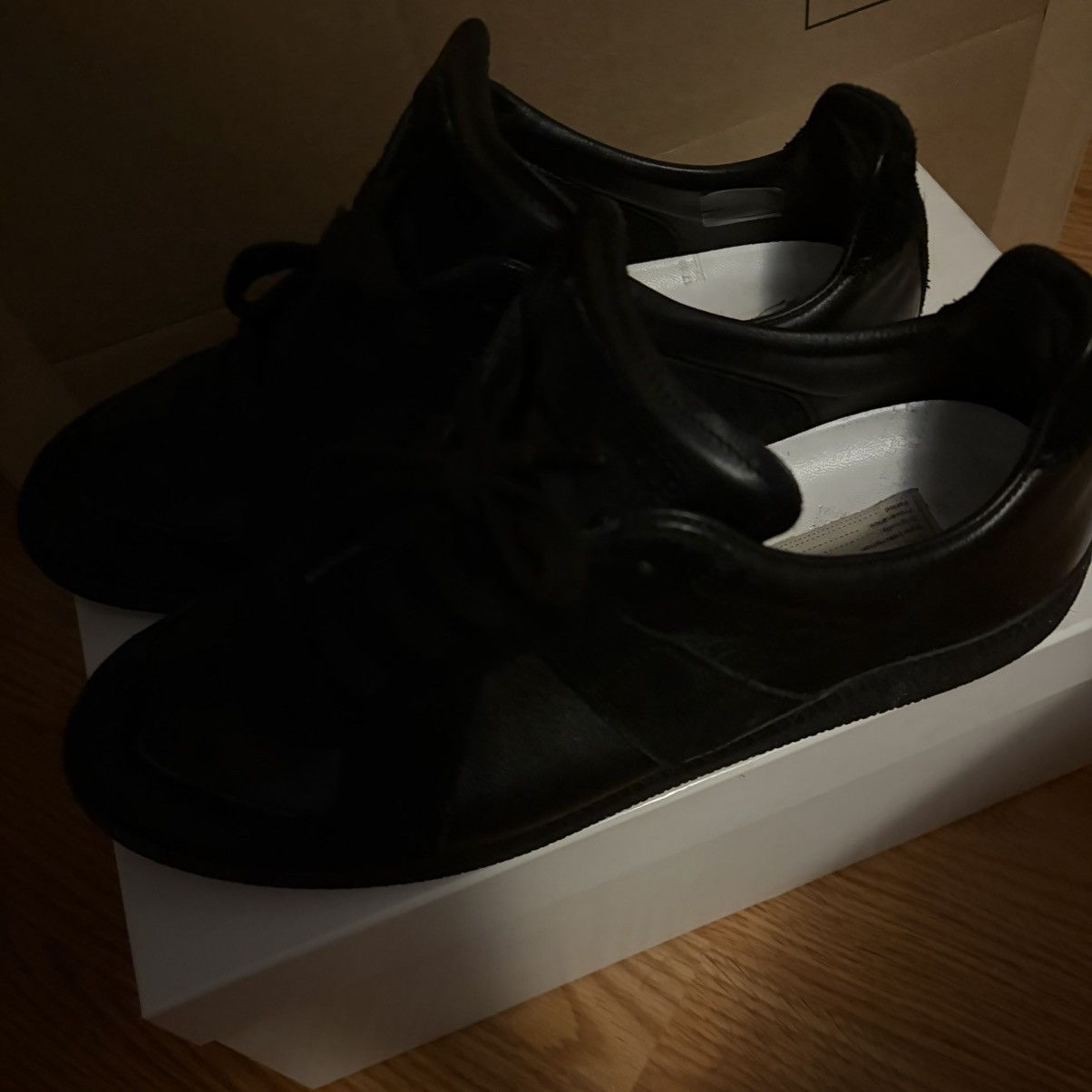Maison Margiela Maison Margiela - Black Replica GAT Size 10 43 Size US 10 / EU 43 - 2 Thumbnail