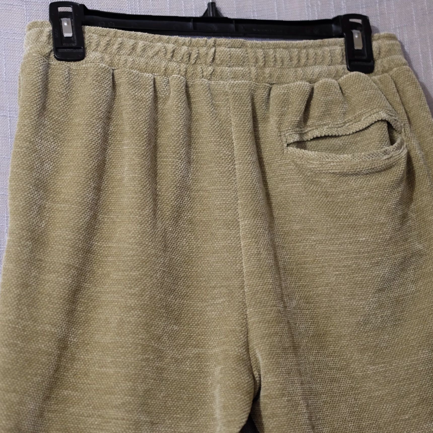 Vintage EUC Massive Luxury Sweatshorts Super Soft Green Men's S #H88-43 Sweat Shorts Casual Regular Fit Size US 29 - 7 Thumbnail