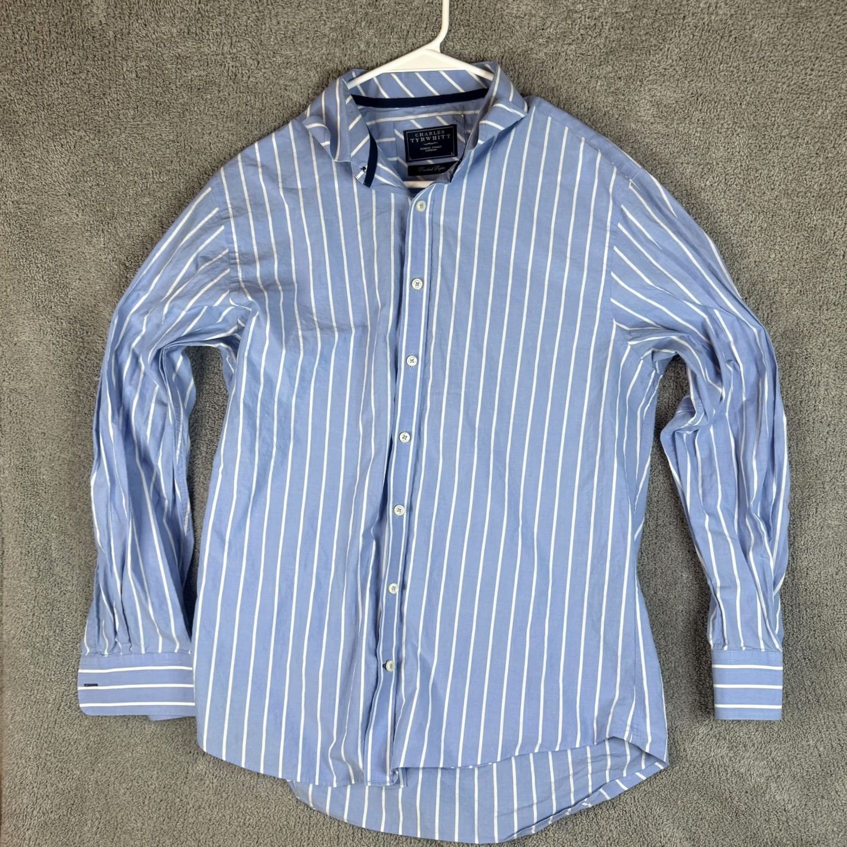 Charles Tyrwhitt Charles Tyrwhitt Shirt Mens Large Blue White Striped Peached Poplin Button Down Shirt Size US L / EU 52-54 / 3 - 7 Thumbnail