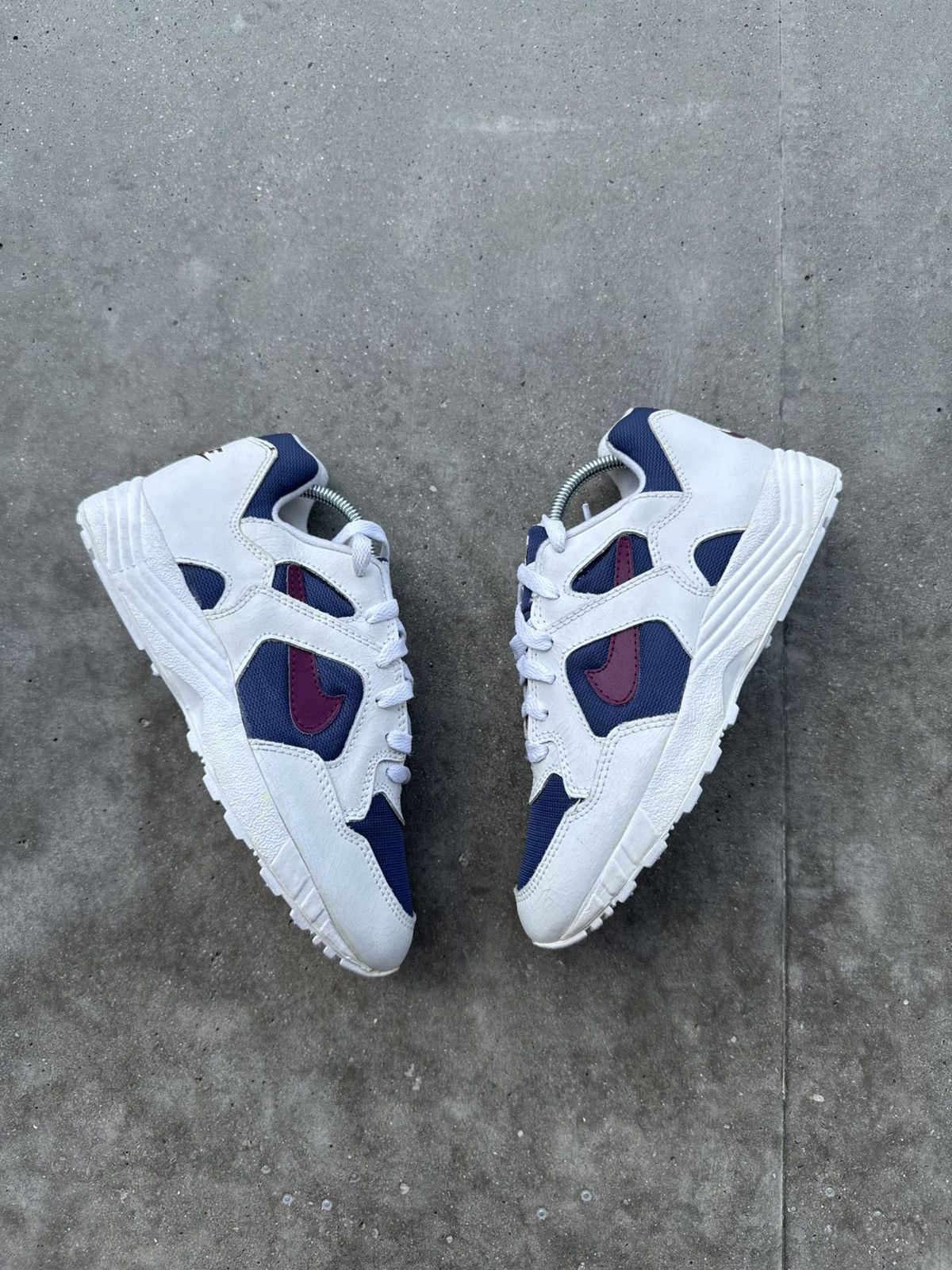 Vintage 80/90s Nike Sneakers hype streetwear y2k style