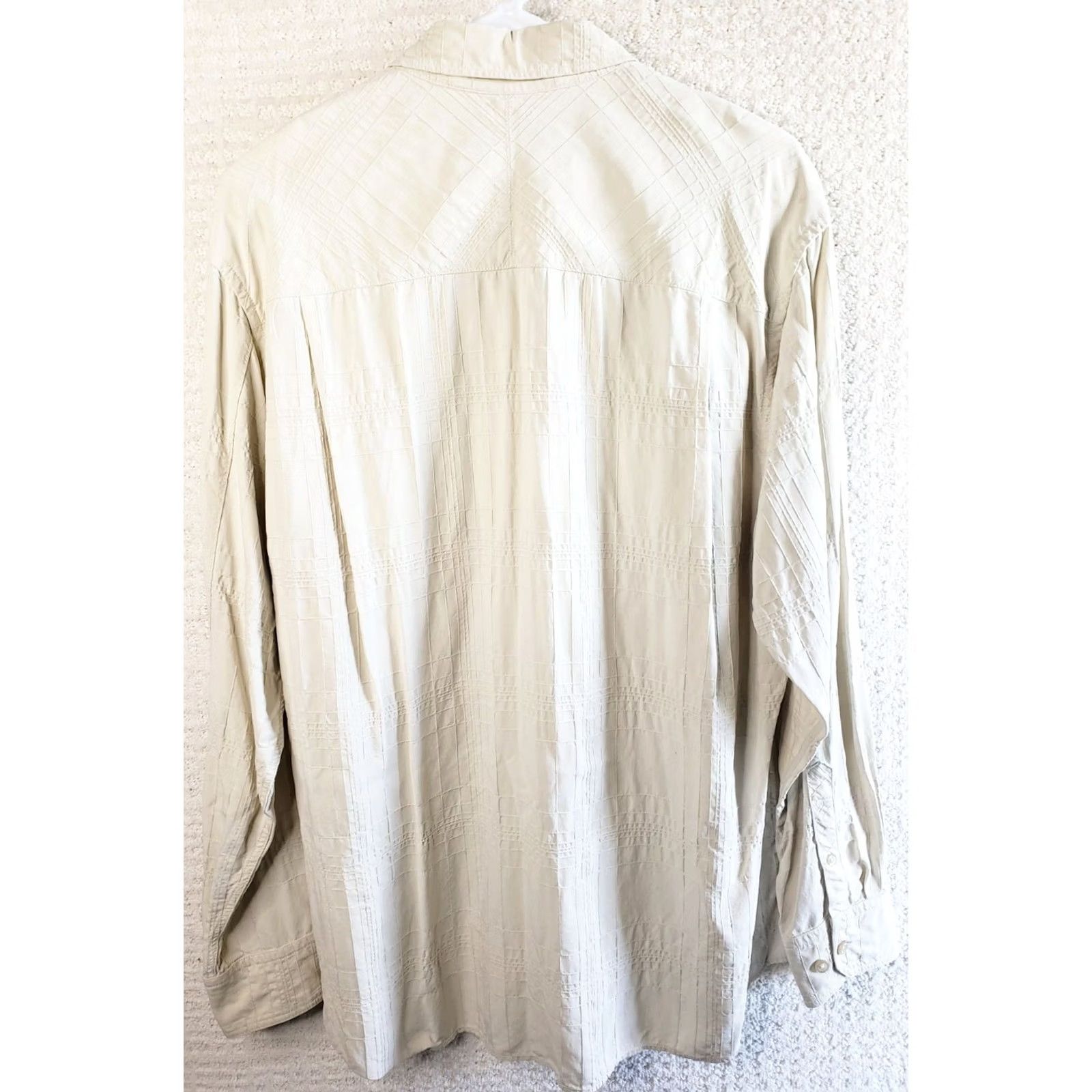 Tommy Bahama Tommy Bahama Silk Shirt Mens Large Beige 100% Silk Button-Up Classic Casual Summer Beach Ready Mens Size US L / EU 52-54 / 3 - 5 Thumbnail