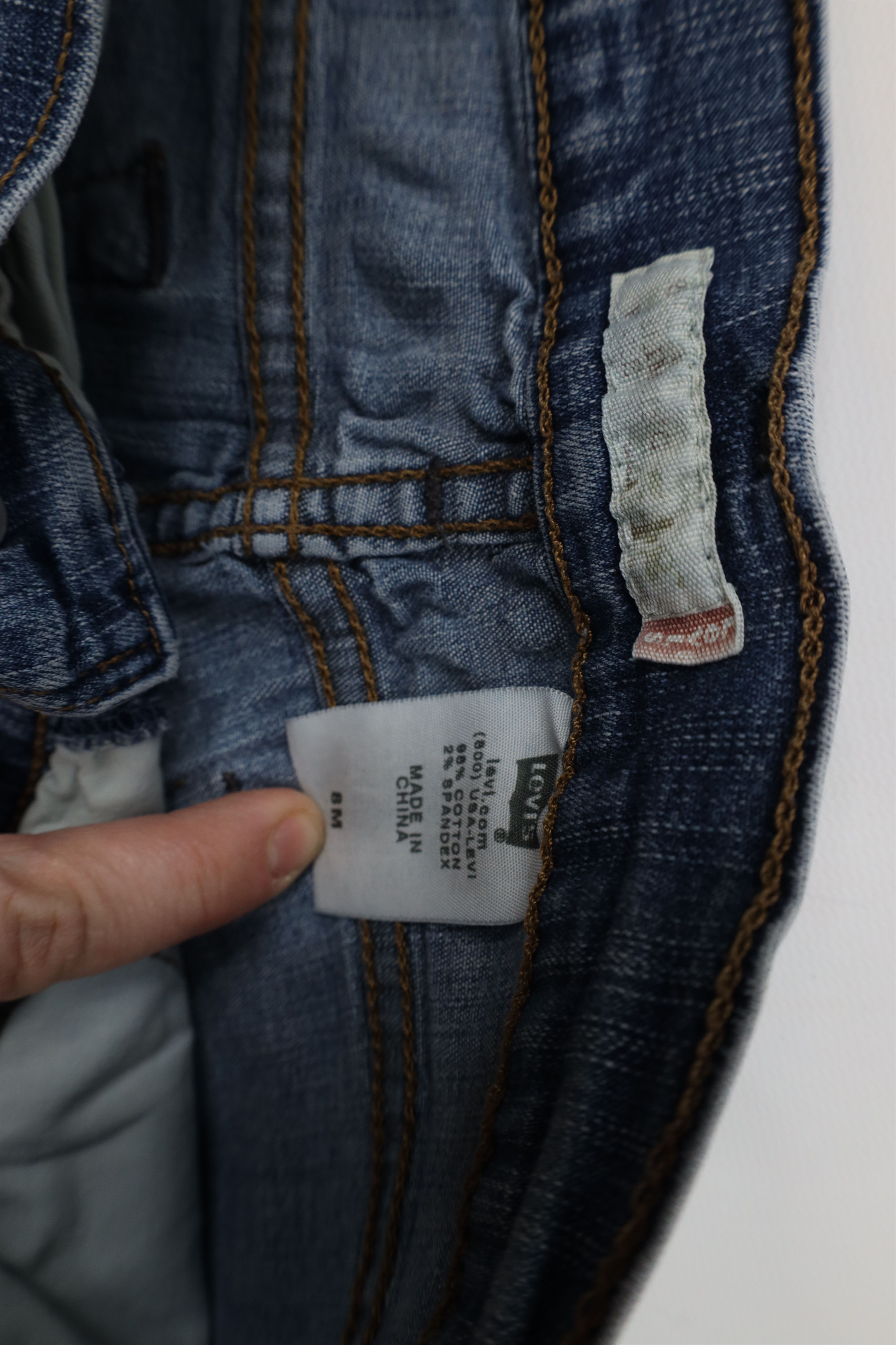 Levi's Vintage Y2K Levis 548 Slimming Stretch Flared Jeans Size 30" / US 8 / IT 44 - 7 Thumbnail