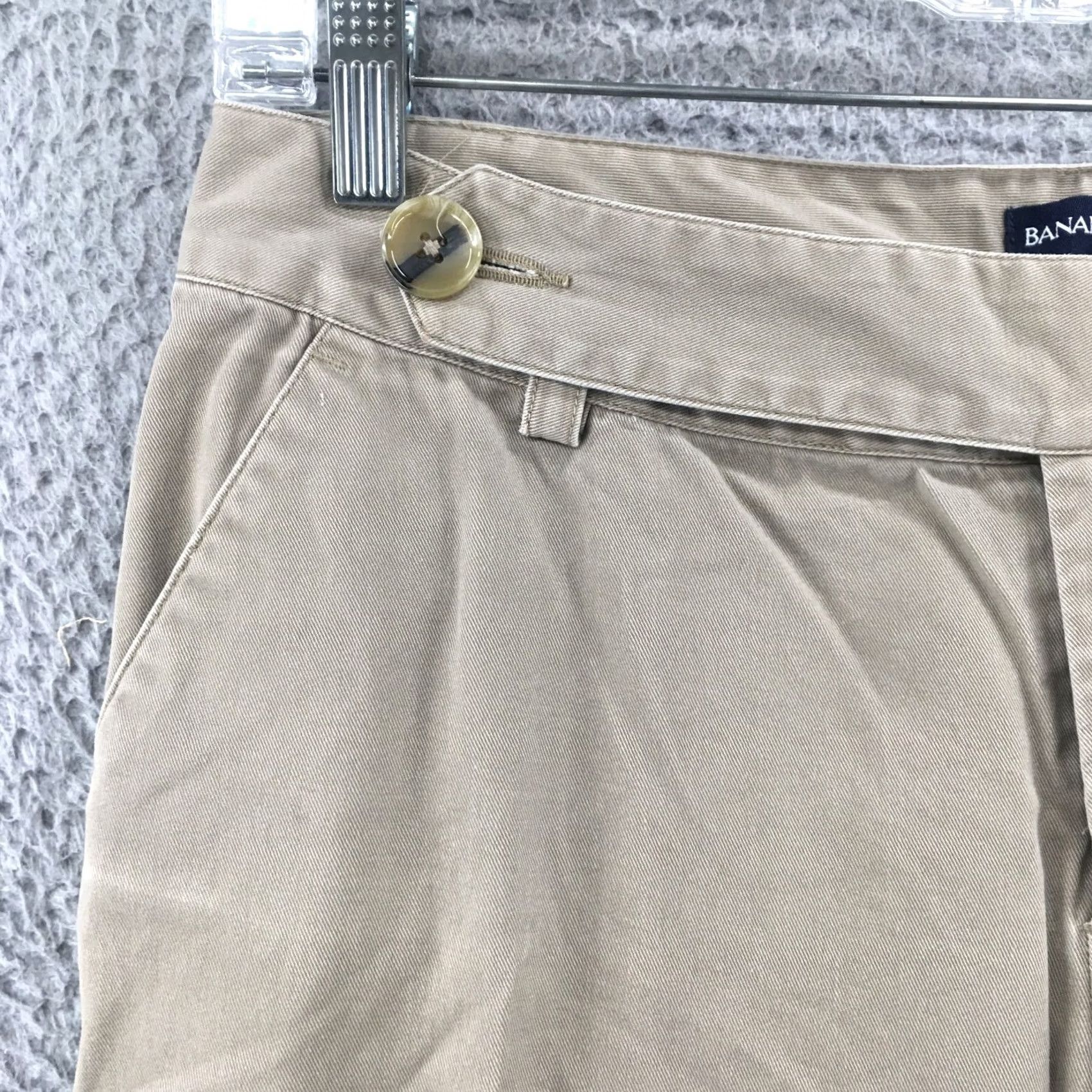 Banana Republic Banana Republic Chino Pants Womens Beige Mid Rise Flare Cut Zip Waist 30 Inseam 31 Size 30" / US 8 / IT 44 - 4 Thumbnail