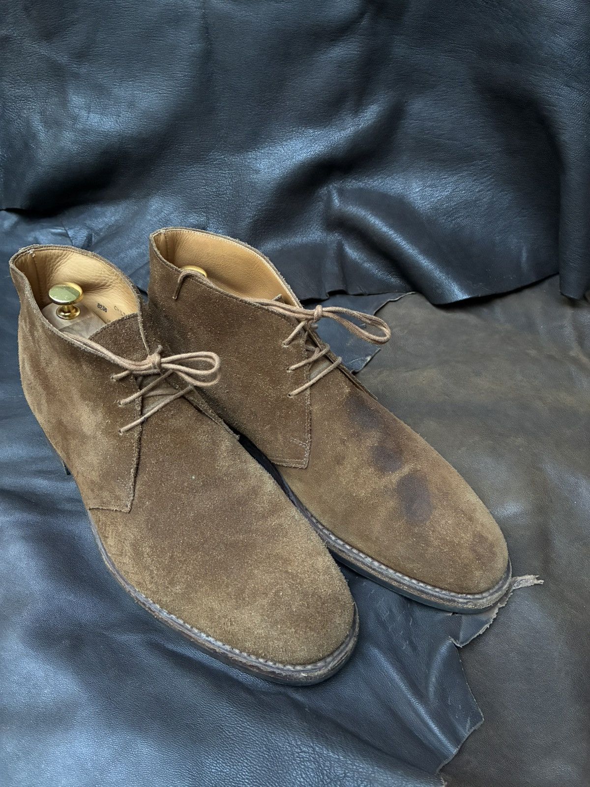 Crockett & Jones SUEDE CROCKETT & JONES CHILTERN TOBACCO CHUKKA BOOTS Size US 11 / EU 44 - 4 Thumbnail
