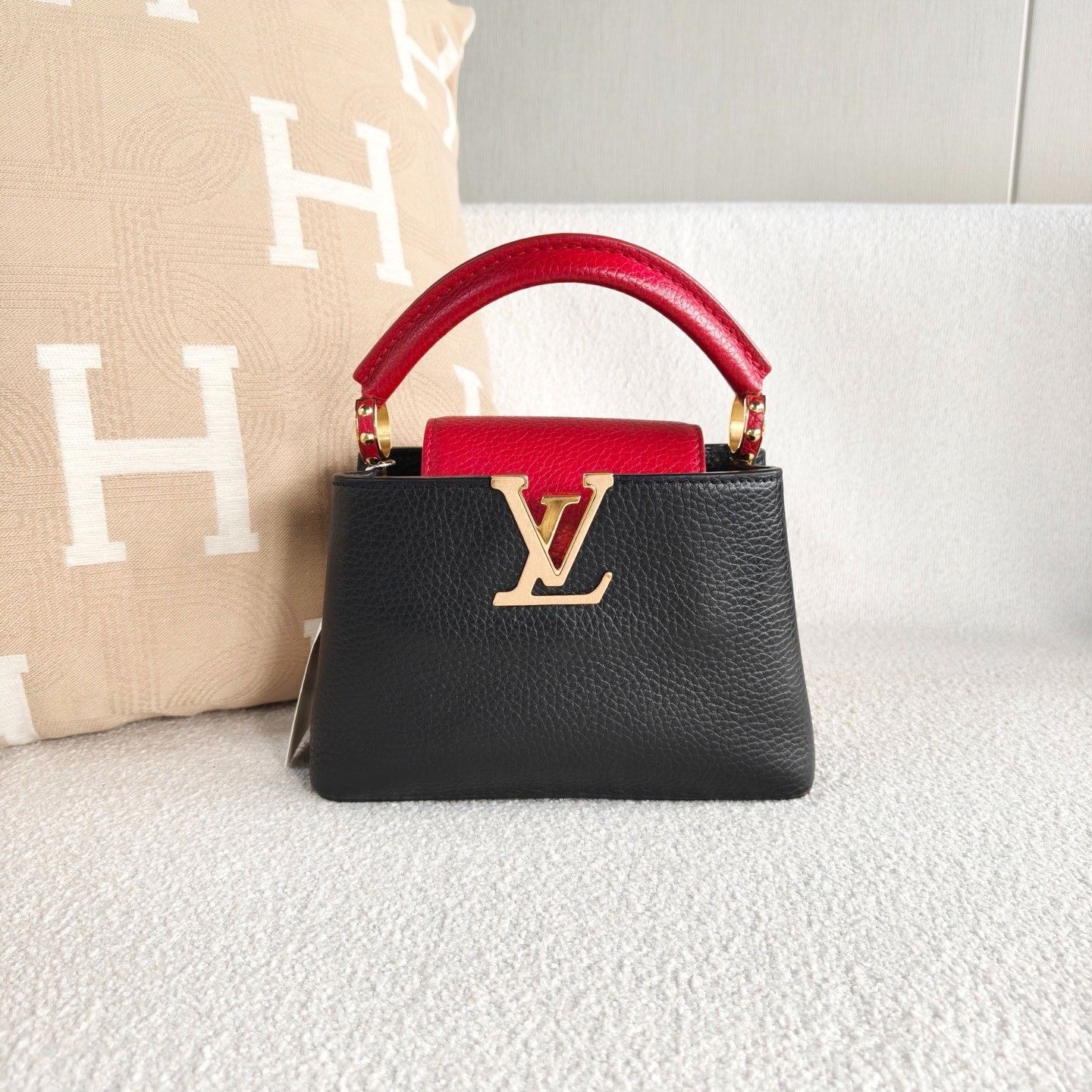 Louis Vuitton Pre-loved Bag Very good condition Size ONE SIZE - 1 Thumbnail