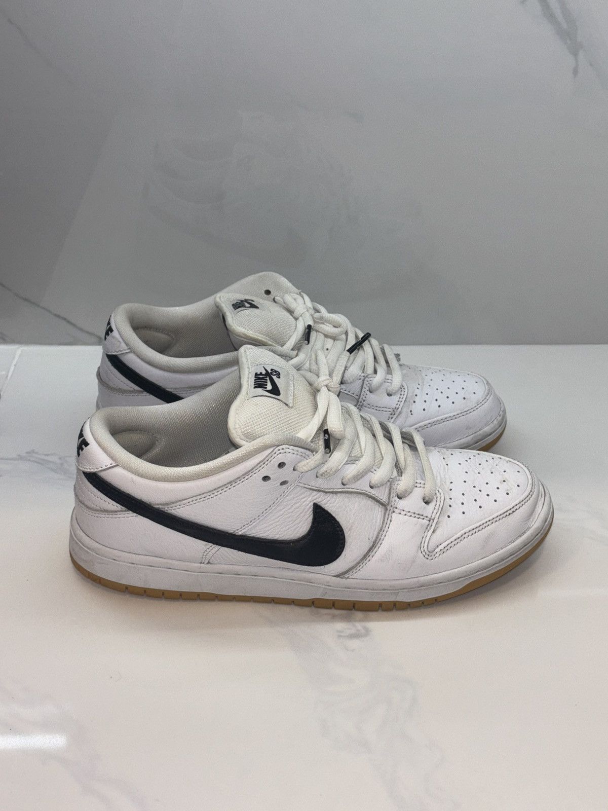 Hypebeast Nike SB Dunk Low Pro Size US 9.5 / EU 42-43 - 4 Thumbnail