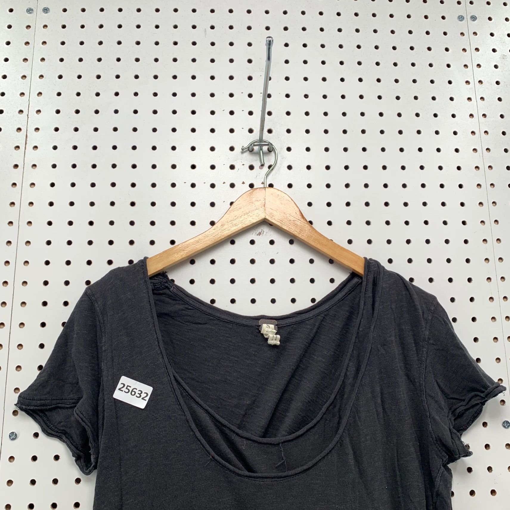 Vintage We The Free Ruffle Top Black Womens Small Fits 16x24 Double Layer Shirt Womens Small Black Ruffle Top 16x24 Size S / US 4 / IT 40 - 7 Thumbnail
