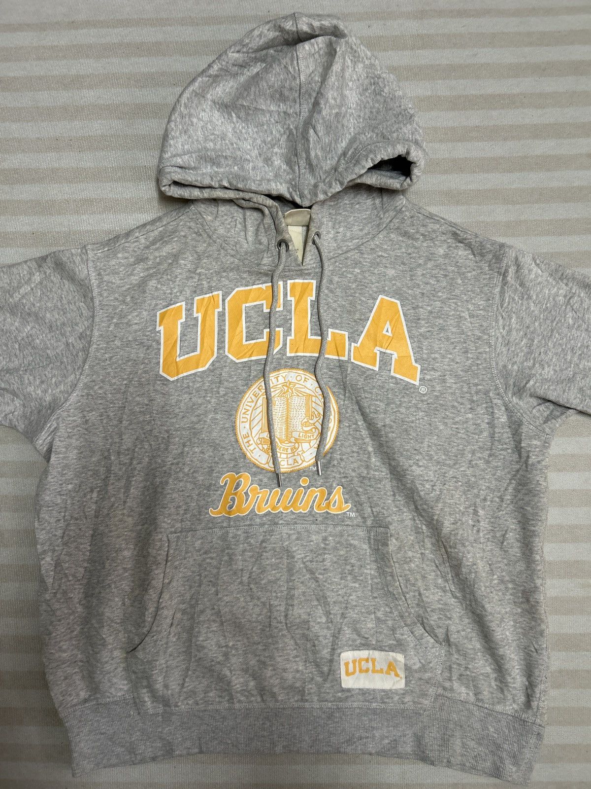 H&M H&M UCLA Hoodie Size US M / EU 48-50 / 2 - 1 Thumbnail