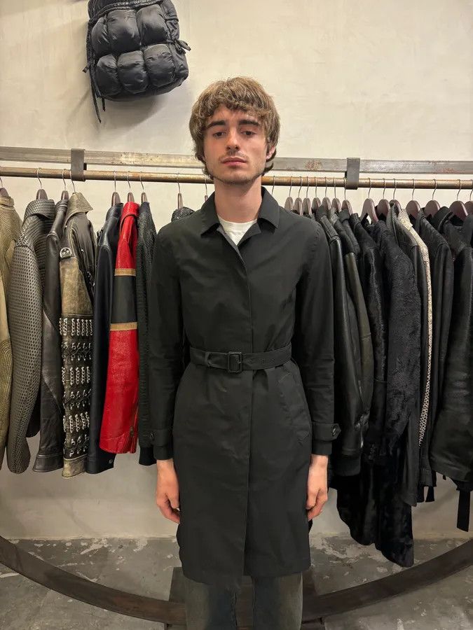 Prada 2000s Prada Black Trench Raincoat Jacket Size M / US 6-8 / IT 42-44 - 3 Thumbnail
