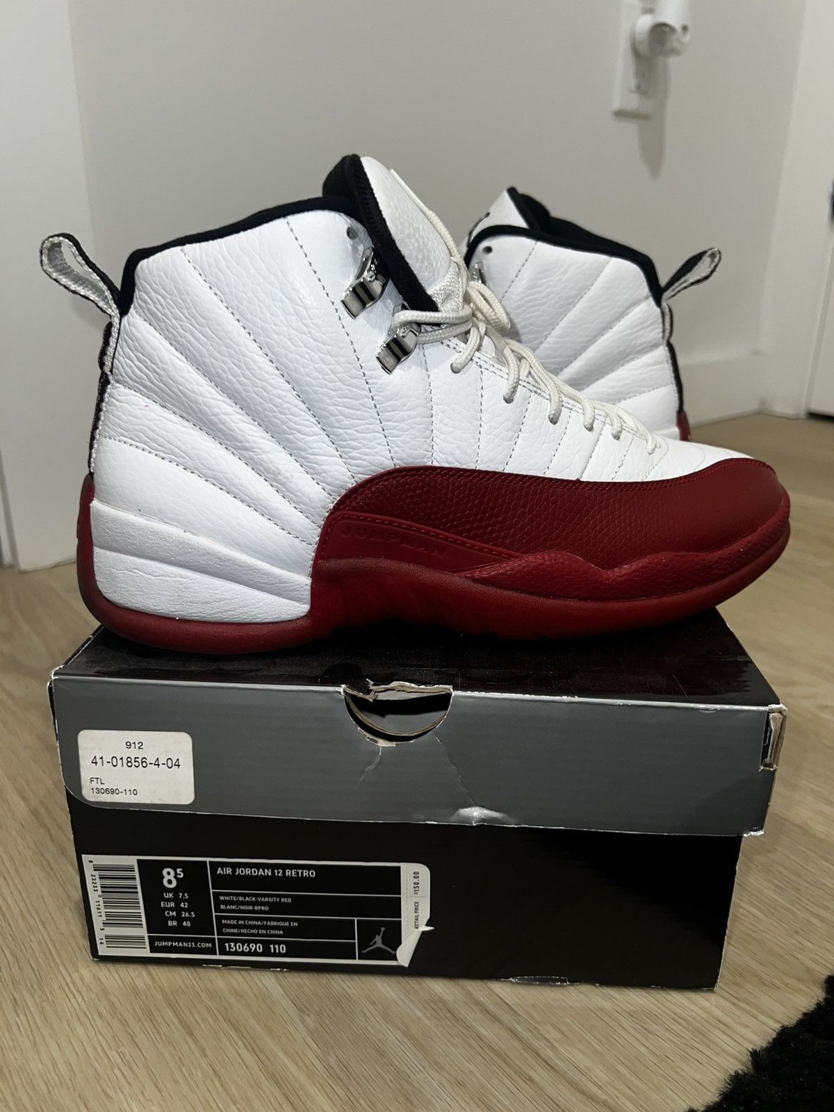 Jordan Brand Jordan 12’s Size US 8.5 / EU 41-42 - 2 Thumbnail