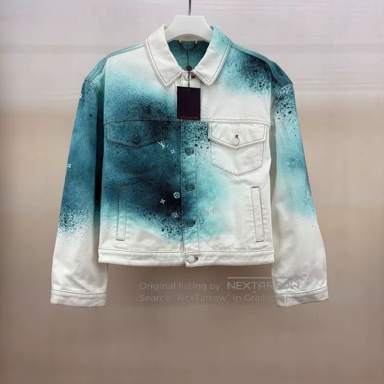 Louis Vuitton Louis Vuitton Ink-splashing logo rendering denim jacket Size US L / EU 52-54 / 3 - 1 Thumbnail