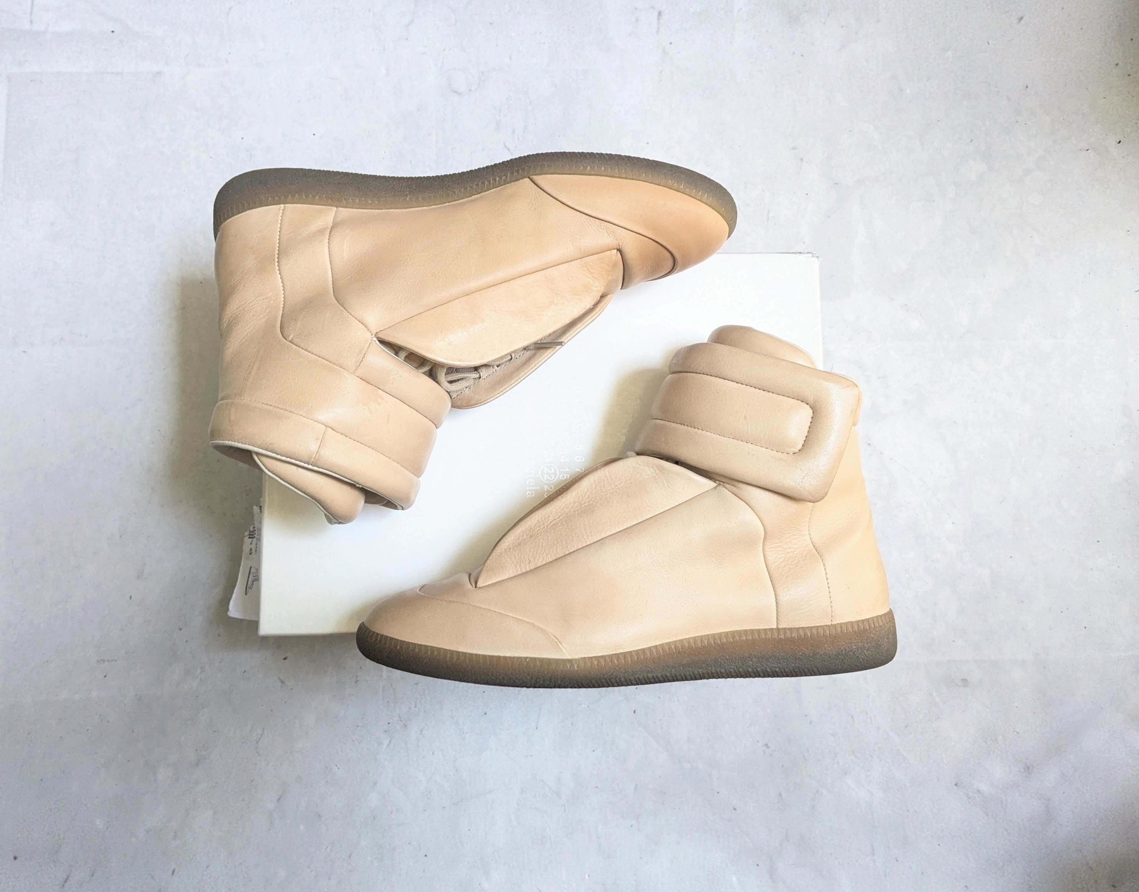 Maison Margiela Maison Margiela Future 10 43 High Tops Leather Gum Size US 10 / EU 43 - 1 Thumbnail