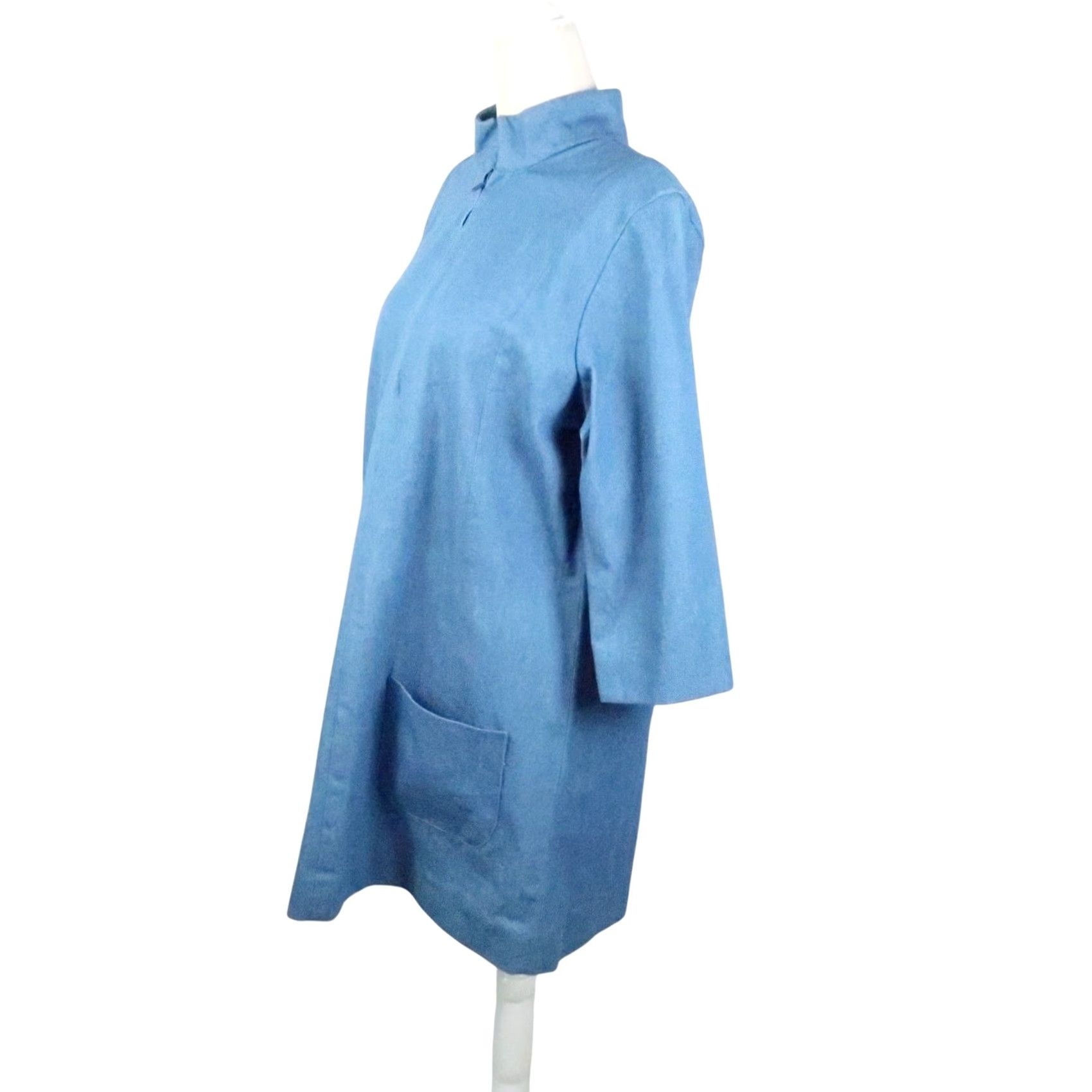 Denime VINTAGE Blue Chambray Denim Shift Mini Dress Mod Mockneck, 60s, 70s, Bohemian, Western, 3/4 Sleeve, Cotton, Casual Womens Dress M Size M / US 6-8 / IT 42-44 - 3 Thumbnail