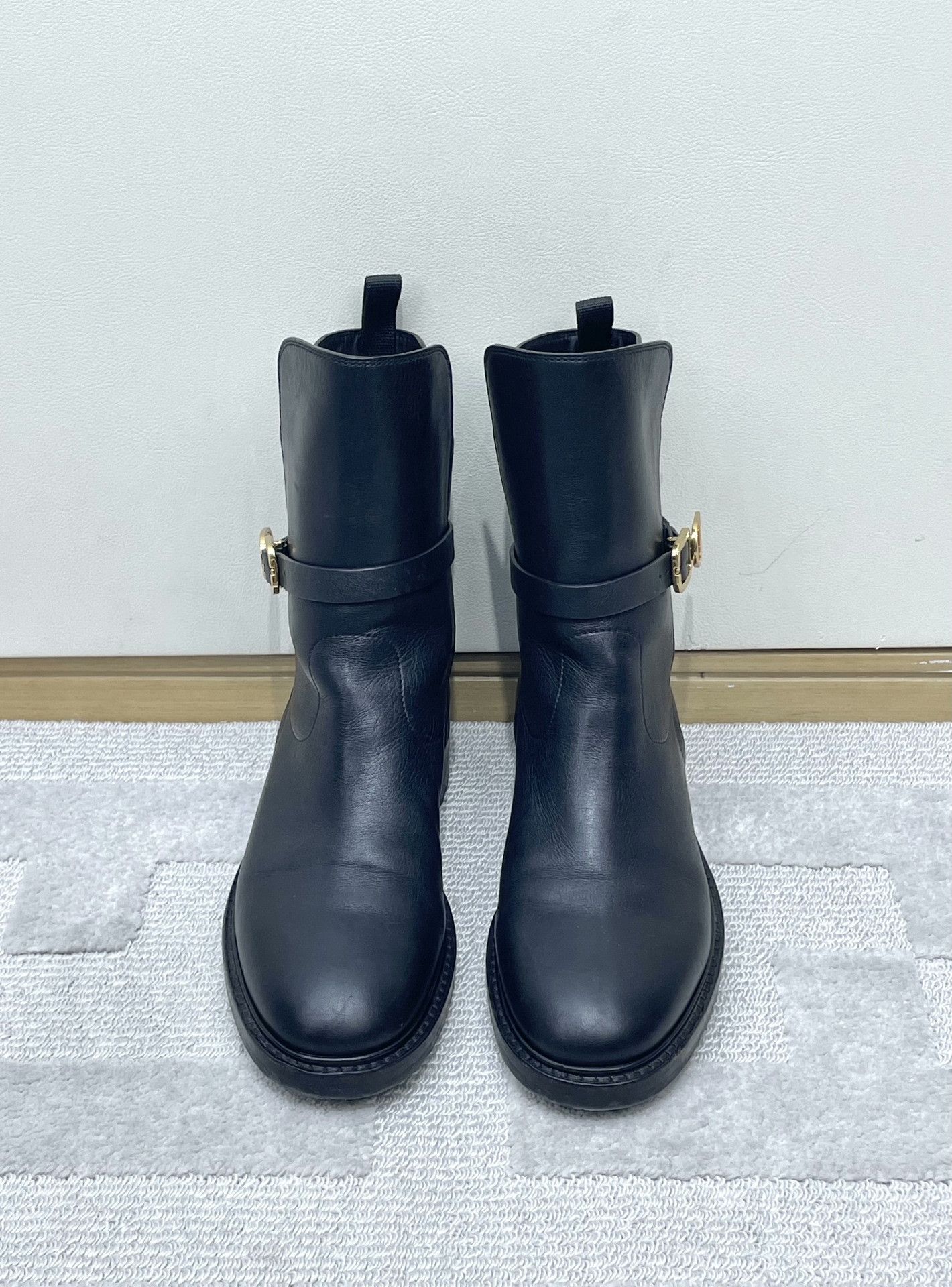 Dior Dior Black CD Metal Buckle Ankle Boots Size US 5 / IT 35 - 1 Thumbnail