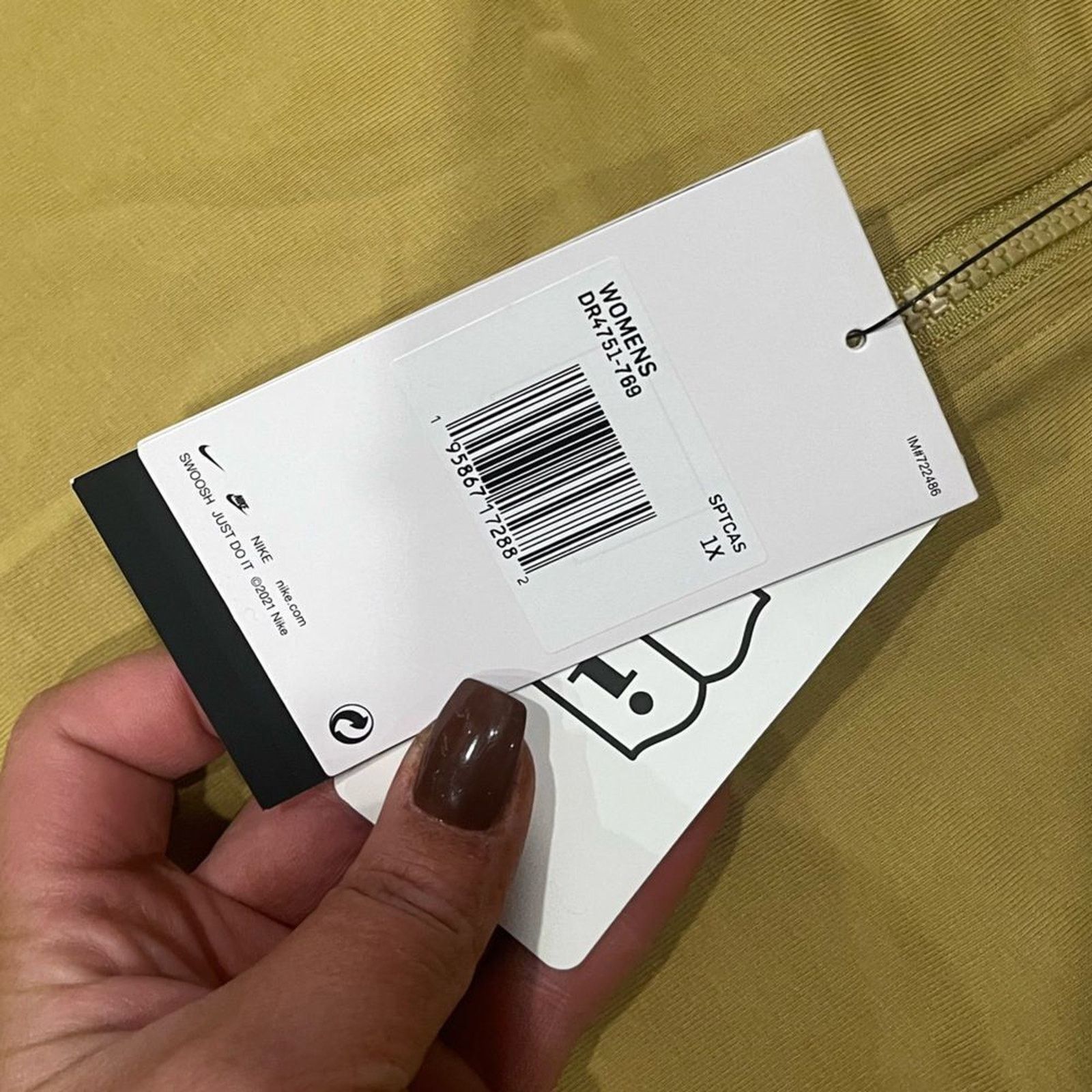 Nike NWT Nike Air Khaki Dress Zip Up - Size 1X Size XS / US 0-2 / IT 36-38 - 3 Thumbnail