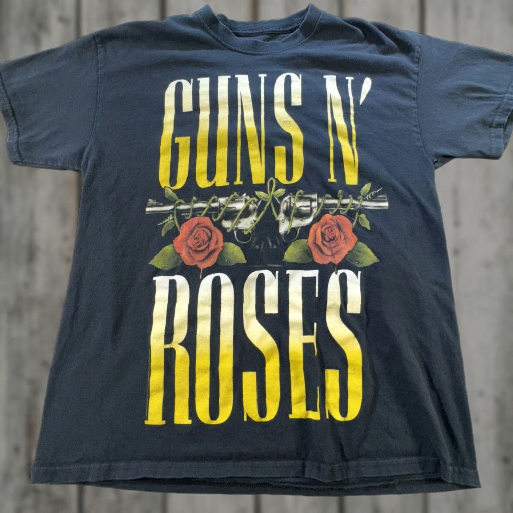 Vintage VINTAGE Guns N Roses Shirt Mens XL Crew Neck Short Sleeve Black 100% Cotton Band Tee 90s Concert Rock Mens Size US XL / EU 56 / 4 - 1 Thumbnail