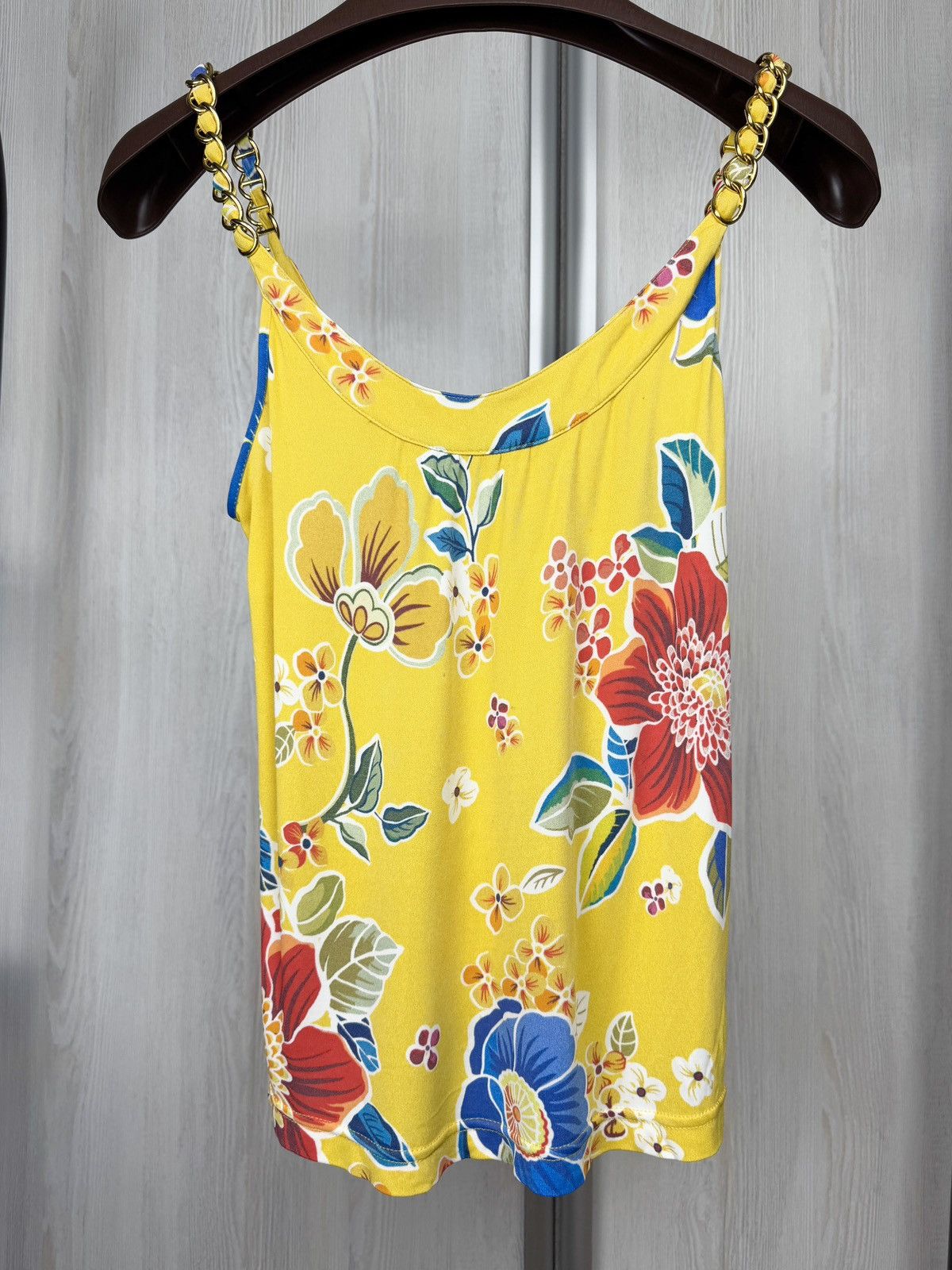 Dolce & Gabbana DOLCE & GABBANA Yellow Floral Top With Gold Chain Straps Y2k Size M / US 6-8 / IT 42-44 - 2 Thumbnail