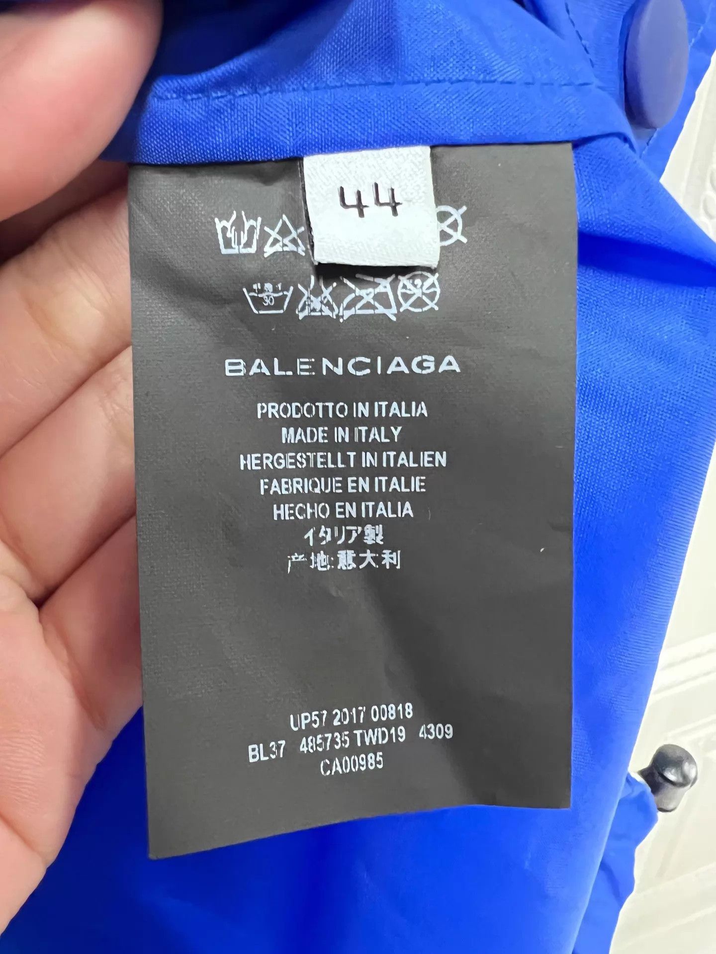 Balenciaga Balenciaga Klein Blue Logo Jacket 44 NWT Size US S / EU 44-46 / 1 - 6 Thumbnail