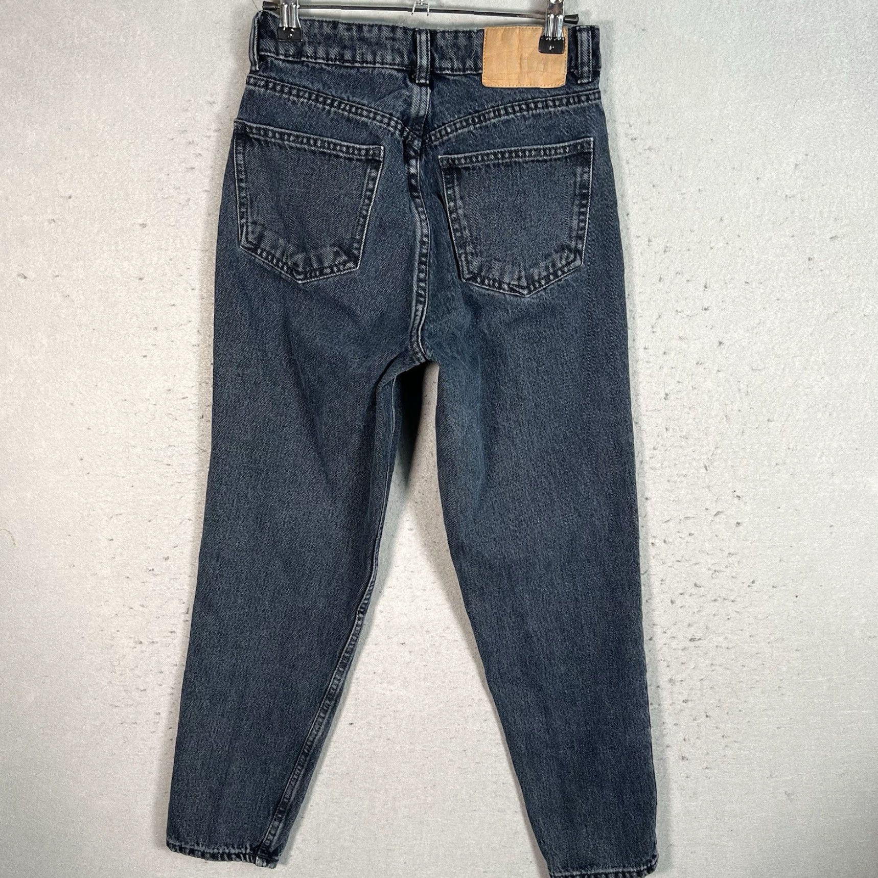 Zara Zara Jeans Womens Size 2 Tapered Leg Black Medium Wash 100% Cotton Size 26" / US 2 / IT 38 - 2 Thumbnail