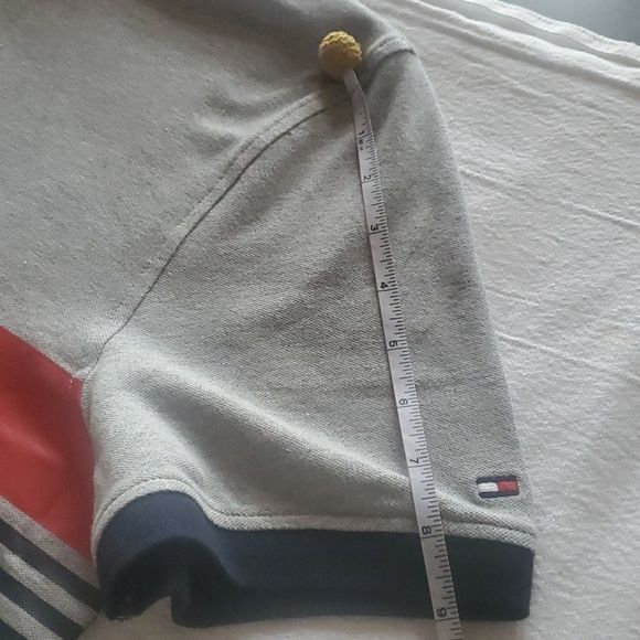 Tommy Hilfiger Tommy Hilfiger Fall Basics Short Sleeve Sz. L Polo Shirt Size US L / EU 52-54 / 3 - 11 Thumbnail