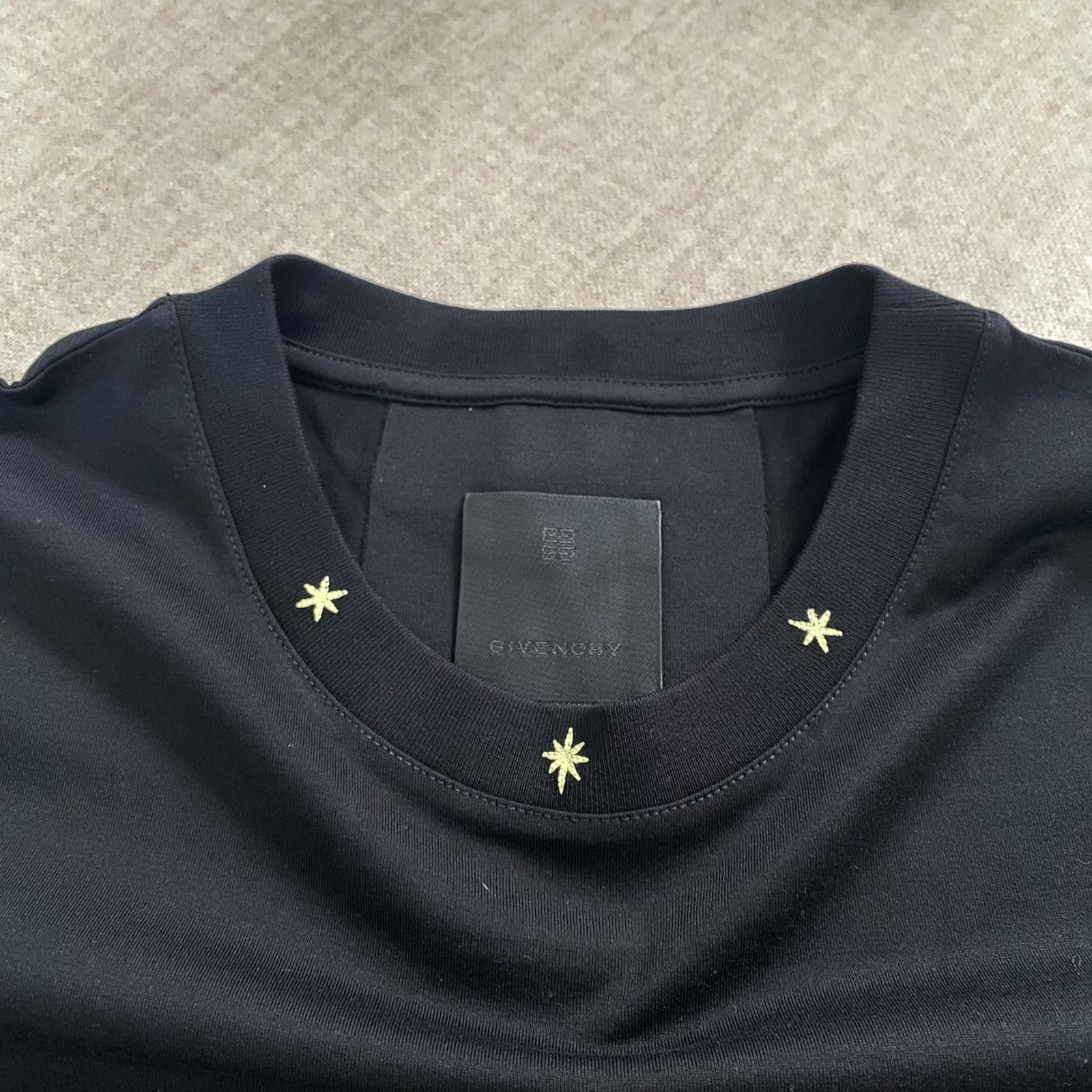 Givenchy Black and Yellow Embroidered Star Logo Oversized T-Shirt Size US M / EU 48-50 / 2 - 6 Thumbnail
