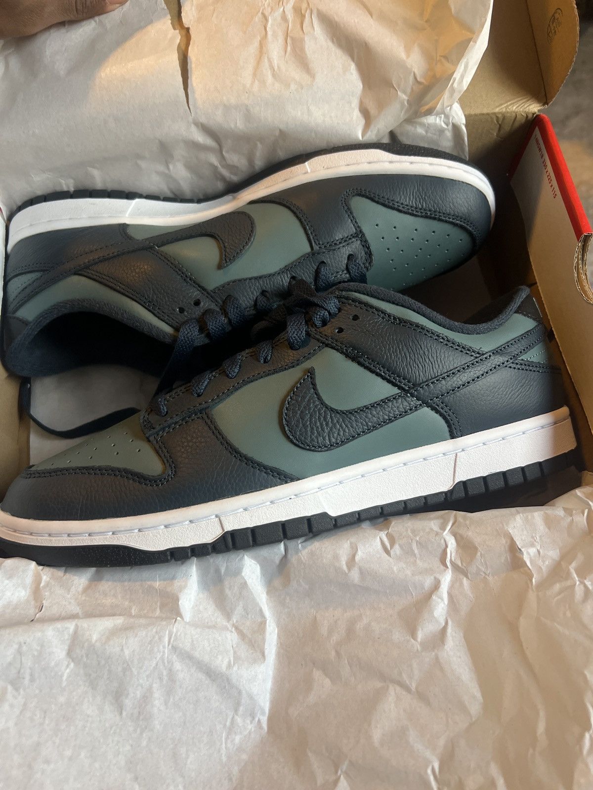 Nike Nike Dunk Low Retro Size US 11 / EU 44 - 4 Thumbnail