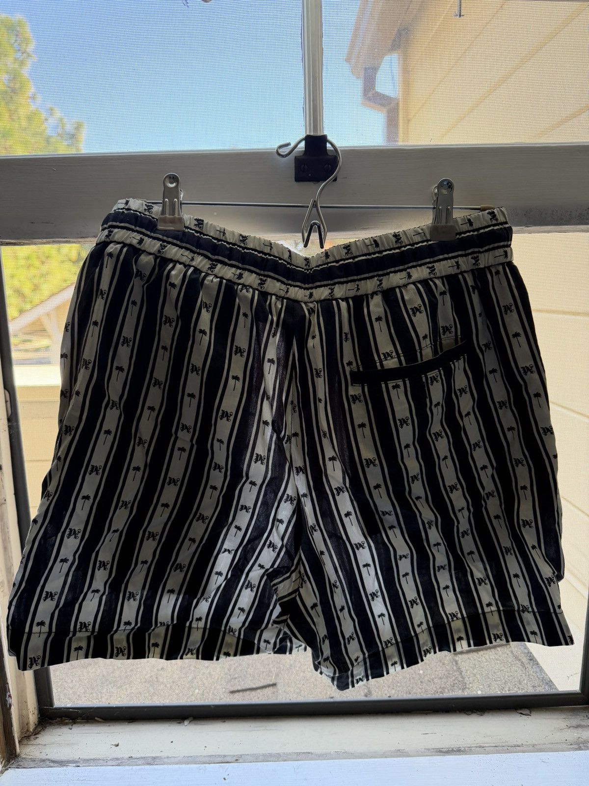 Palm Angels Palm Angles Monogram Printed Shorts Size US 32 / EU 48 - 3 Thumbnail