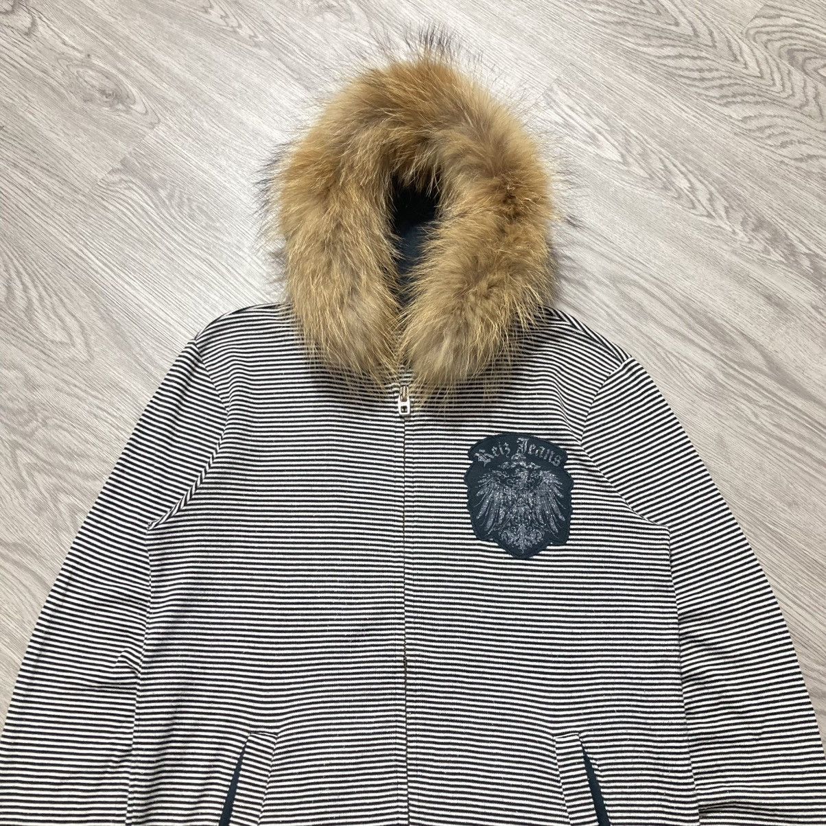 20471120 2000s Reiz Jeans Poem Striped Fur Ziphoodie Punk Lgb Style Size US M / EU 48-50 / 2 - 2 Thumbnail