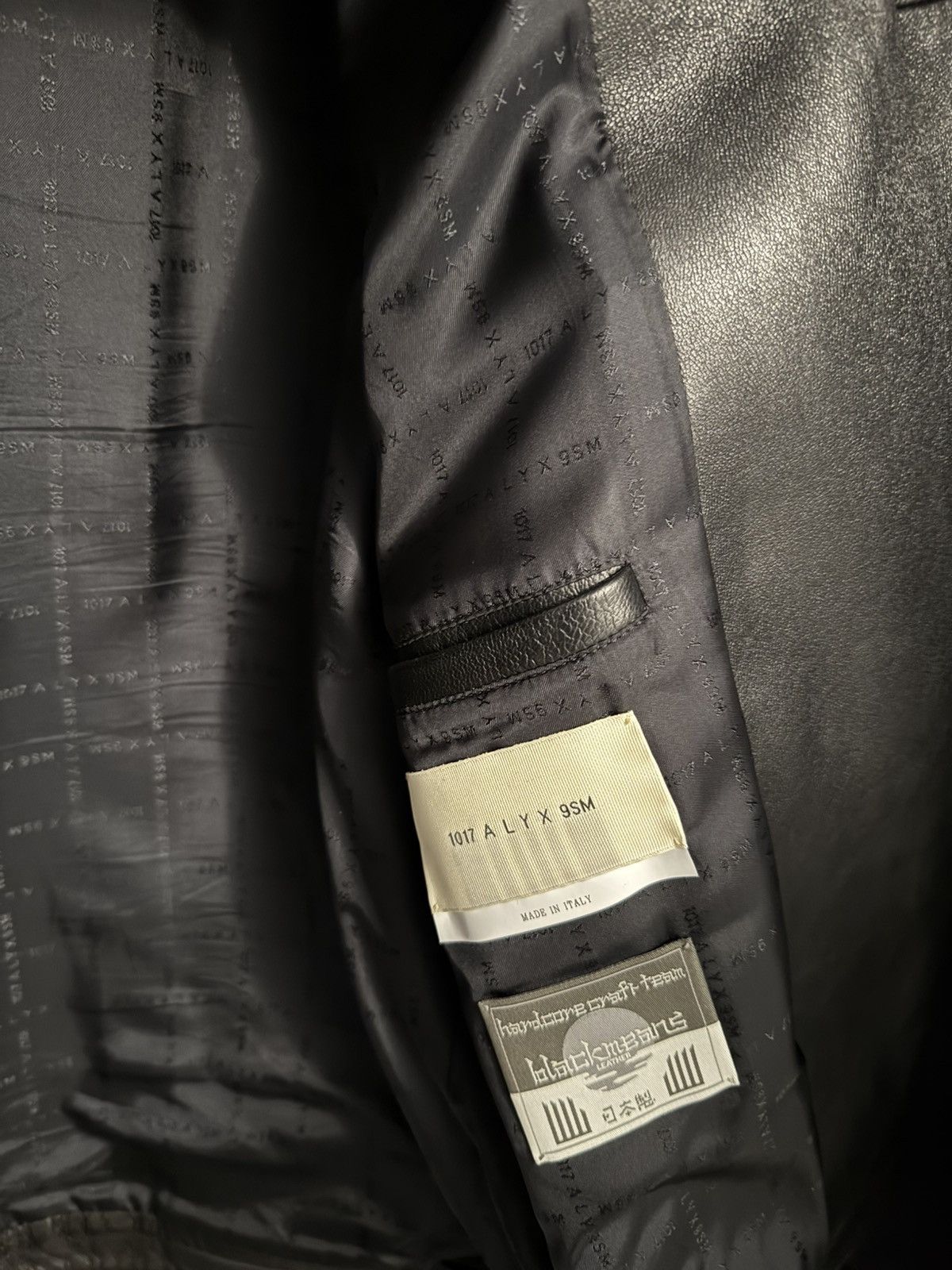 1017 ALYX 9SM × Blackmeans Alyx x Blackmeans leather motto jacket Size US XXL / EU 58 / 5 - 5 Thumbnail