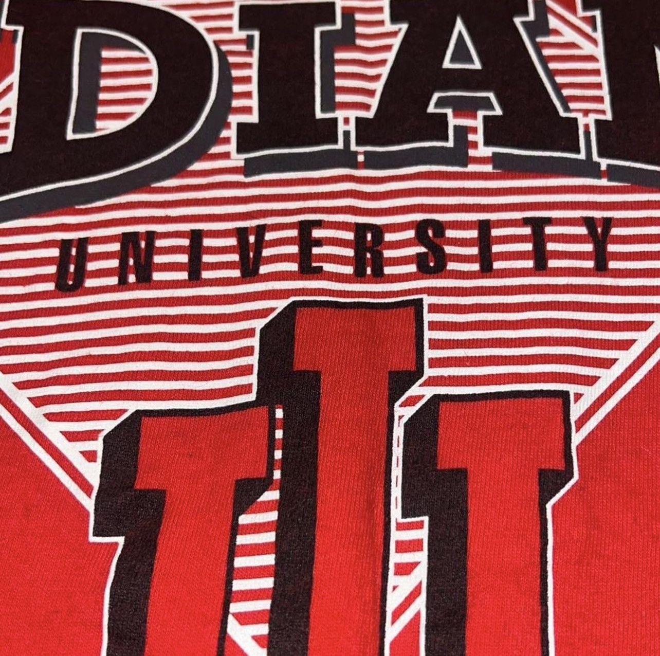 Hanes 90s red vintage Indiana University Hoosiers shirt Size US XL / EU 56 / 4 - 5 Thumbnail