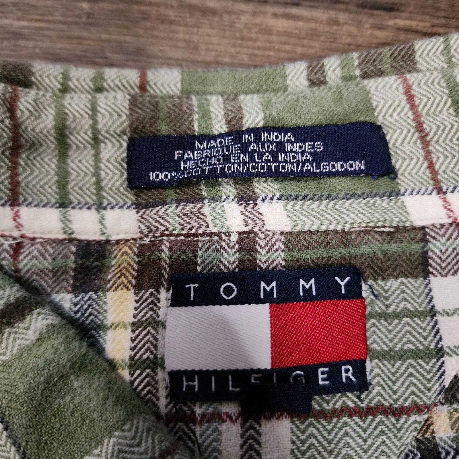 Tommy Hilfiger Tommy Hilfiger Long Sleeve green XL Mens shirt 2457 Size US XL / EU 56 / 4 - 6 Thumbnail