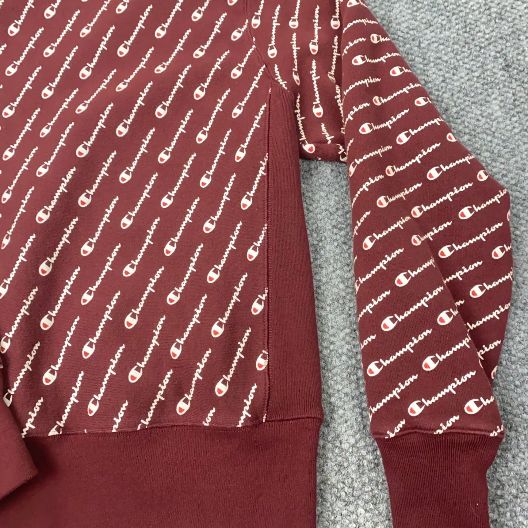 Champion Champion Sweatshirt XS Maroon Reverse Weave All Over Print Logo Crew Mens Size US XS / EU 42 / 0 - 2 Thumbnail