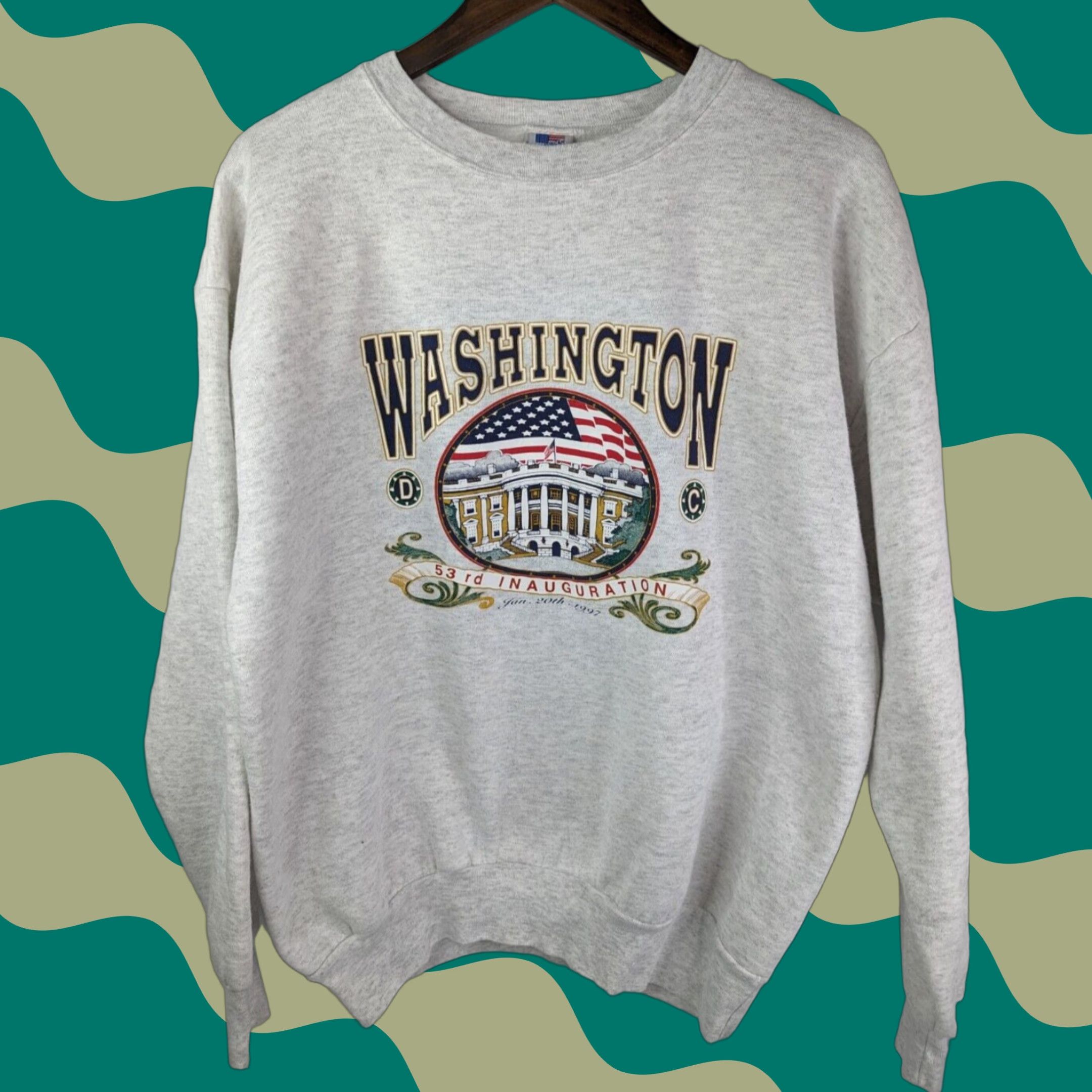 Vintage VINTAGE 1997 53rd Presidential Inauguration Bill Clinton Crewneck Sweatshirt XL Men White American Knitwear Pullover Shirts? Size US XL / EU 56 / 4 - 1 Thumbnail