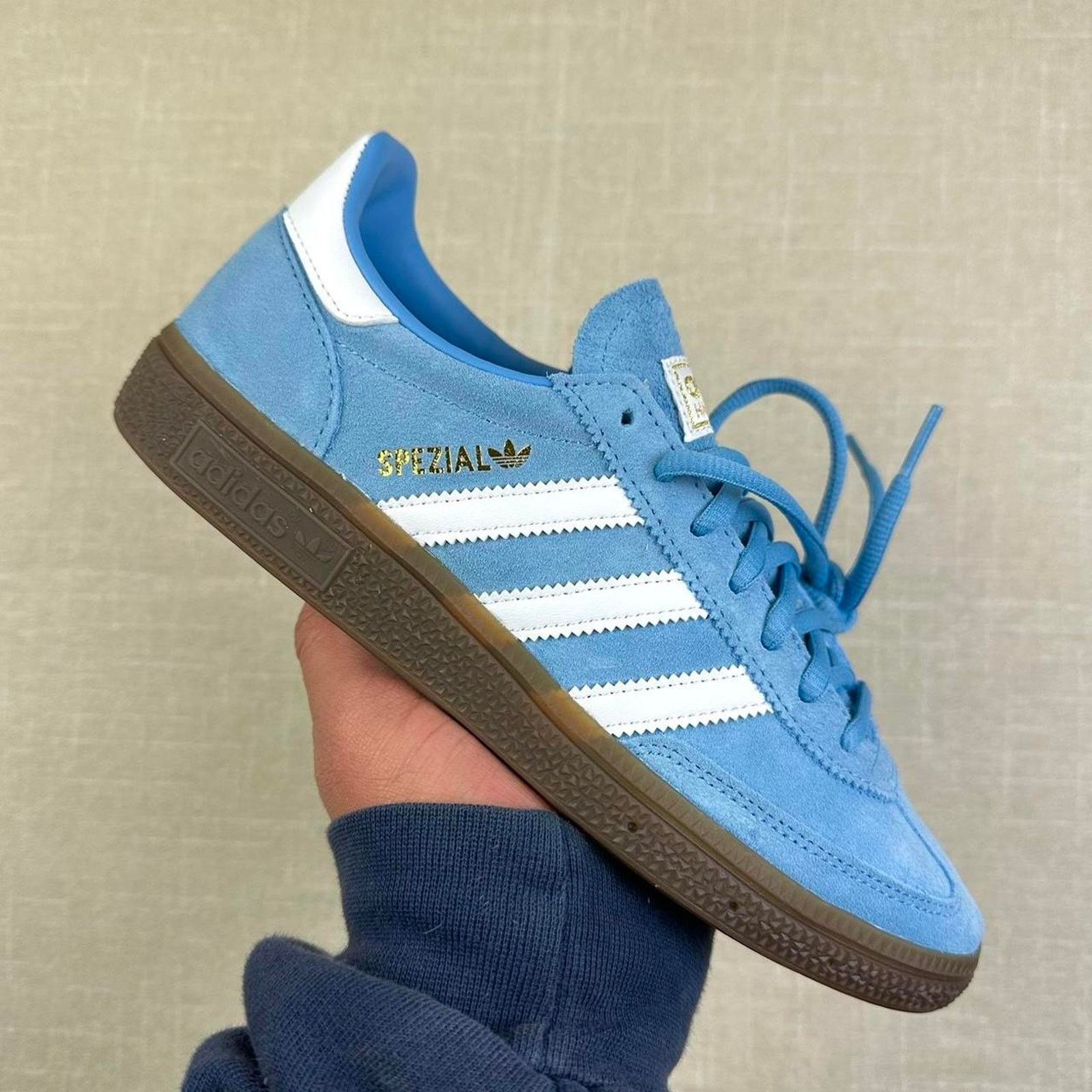 Adidas Adidas Handball Spezial "Light Blue" 8M Size US 8 / EU 41 - 1 Thumbnail