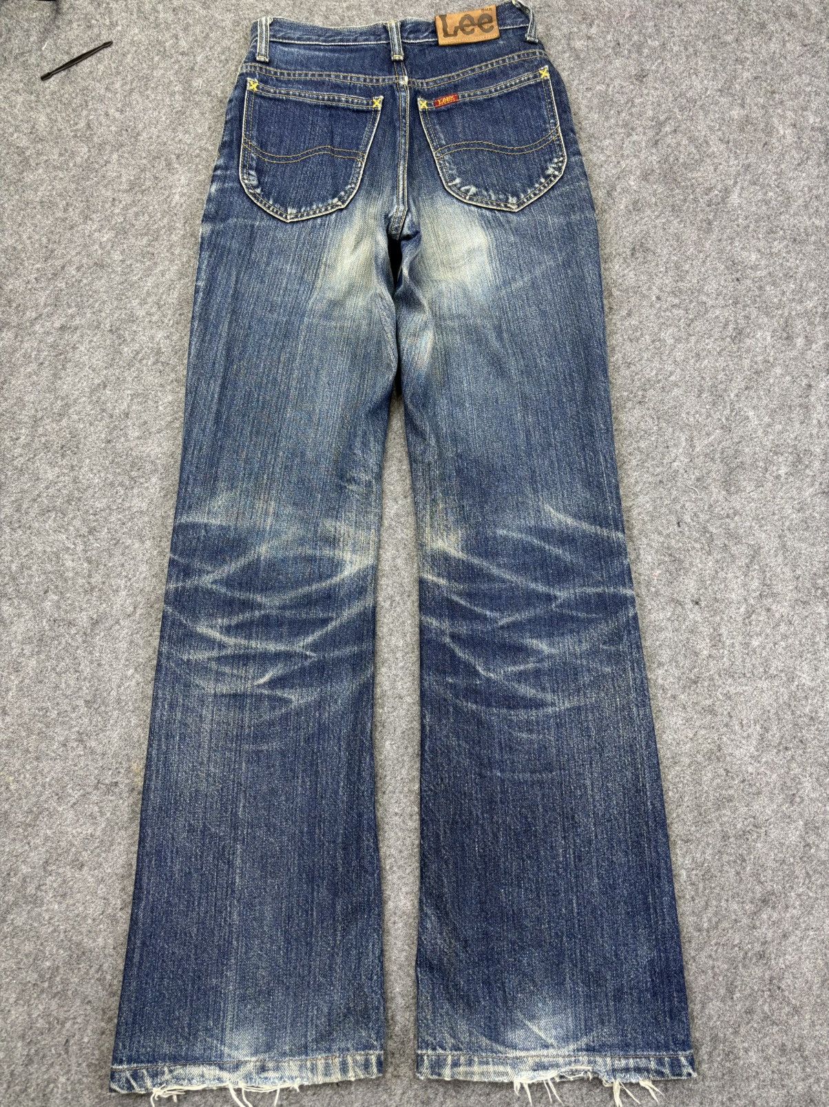 Lee 💥Flare💥Vintage 90s Ms Lee Flare Crazy Fades Denim F909 Size 24" / US 00 / IT 34 - 15 Thumbnail