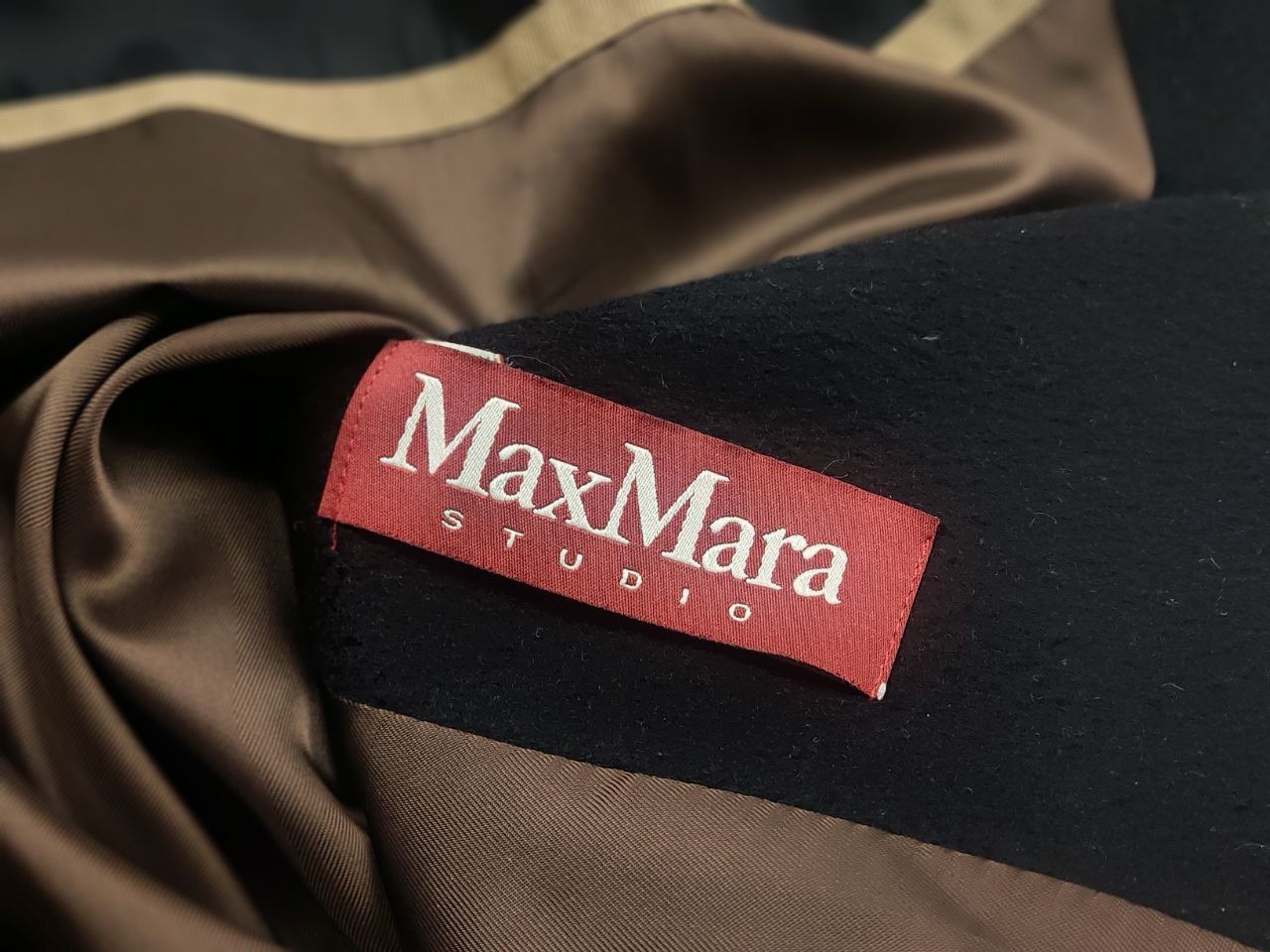 Max Mara Max Mara Studio Cashmere Half Wrap button coat Jacket loose Size M / US 6-8 / IT 42-44 - 13 Thumbnail