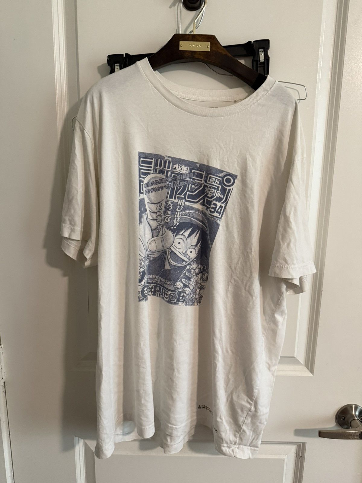 Anime One Piece Luffy Big Scree Mugiwara Pirates Size US XXL / EU 58 / 5 - 1 Thumbnail