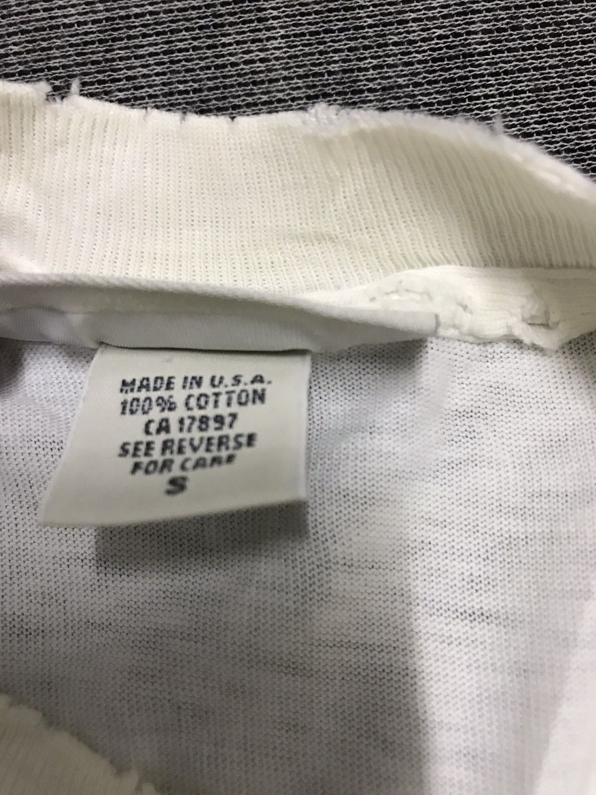 Banana Republic × Vintage Distres Vintage Banana Republic Mape Logo Size US S / EU 44-46 / 1 - 12 Thumbnail
