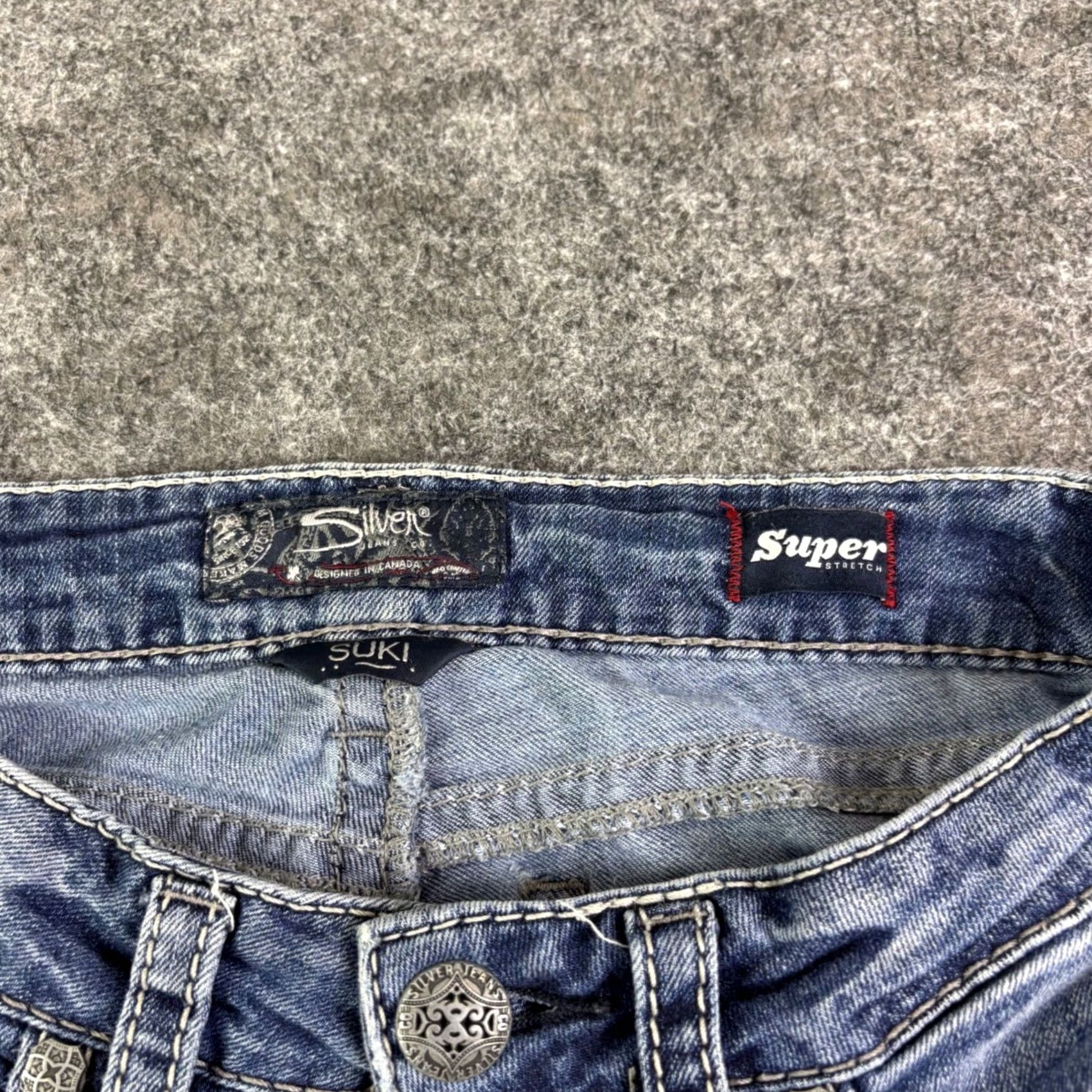 Silver Jeans Co. Silver Jeans Co Suki High Slim Boot Blue 28x33 Denim Jeans Womens Vintage Style Stretch Pockets 5-Pocket Design Size 28" / US 6 / IT 42 - 7 Thumbnail