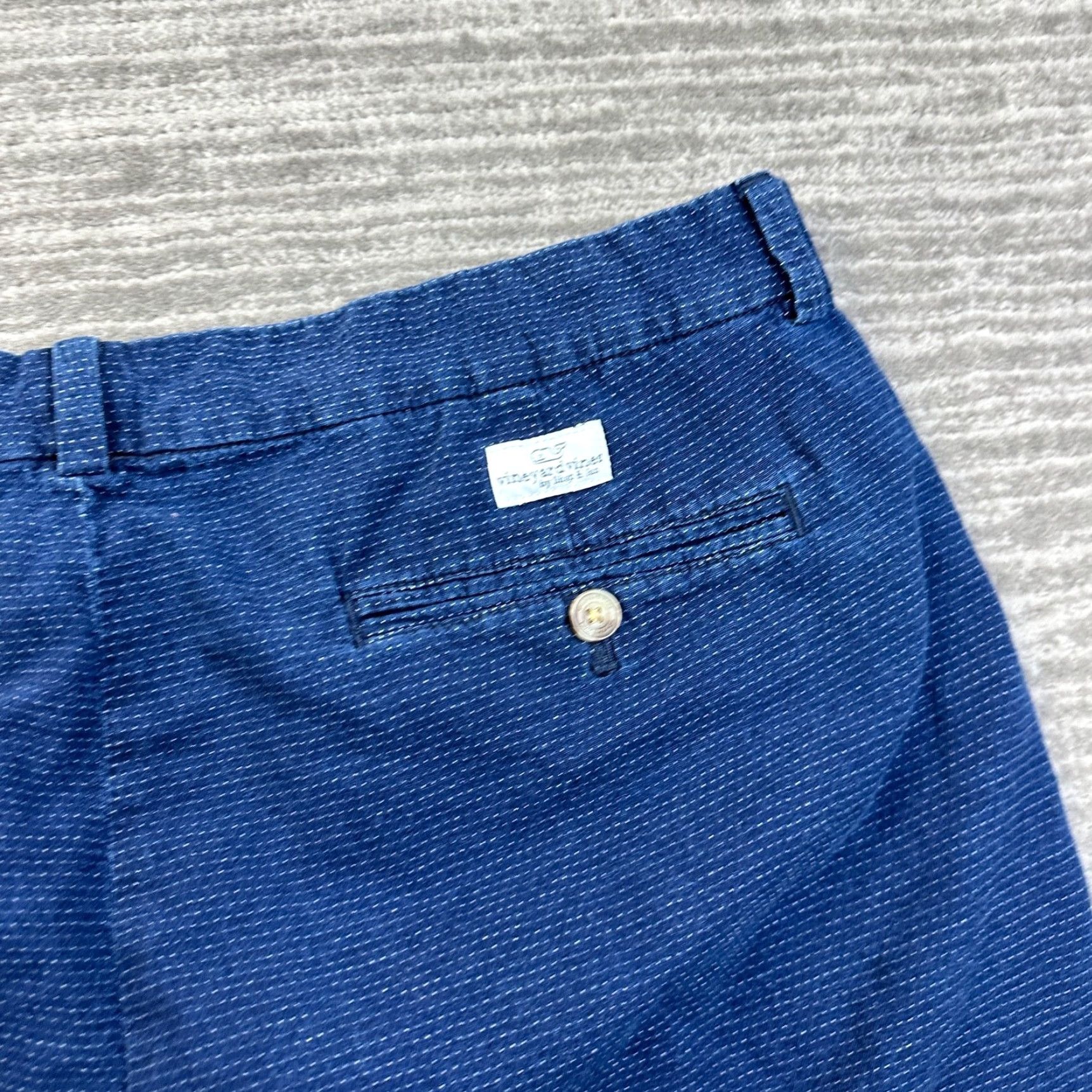 Vineyard Vines Vineyard Vines Chino Shorts Mens 36 Blue Preppy Casual Cotton Belt Loops Flat Front 8 In Inseam Size US 36 / EU 52 - 3 Thumbnail