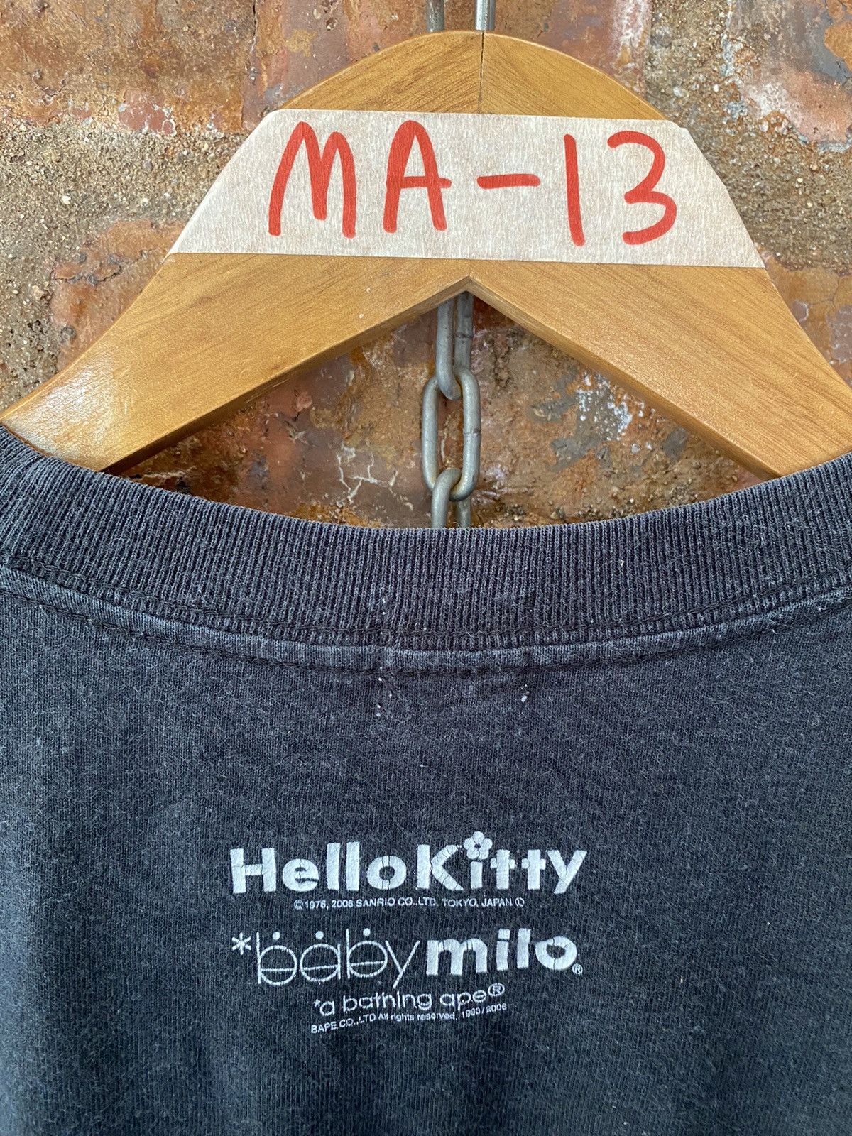 Bape 2006 Bape Baby Milo X Hello Kitty tee Size US S / EU 44-46 / 1 - 9 Thumbnail