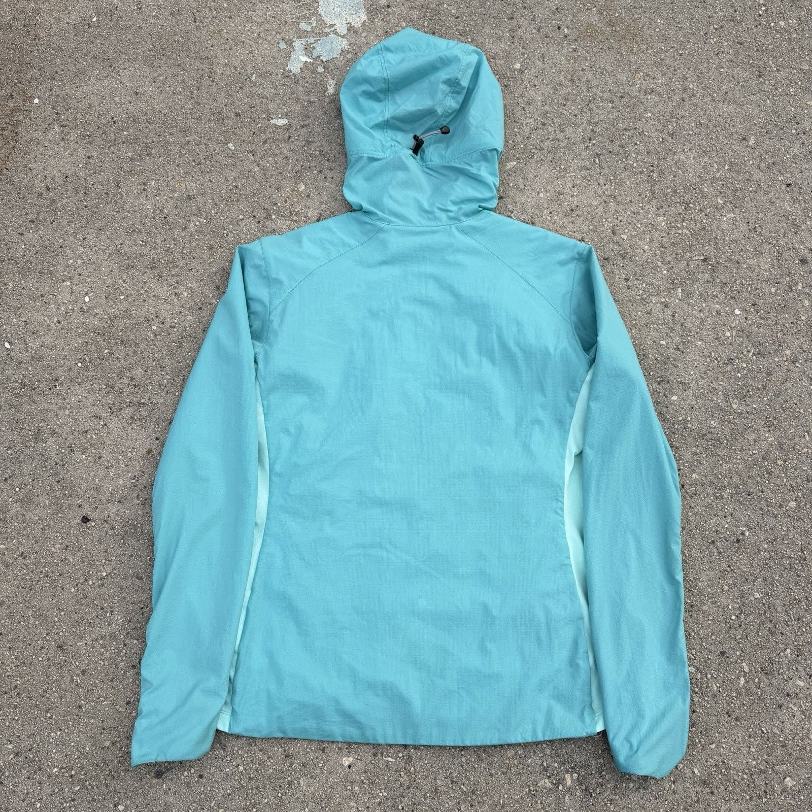 Arc'teryx Arcteryx Blue Tenquille Hooded Jacket Sz S Women Windbreaker Size US S / EU 44-46 / 1 - 4 Thumbnail
