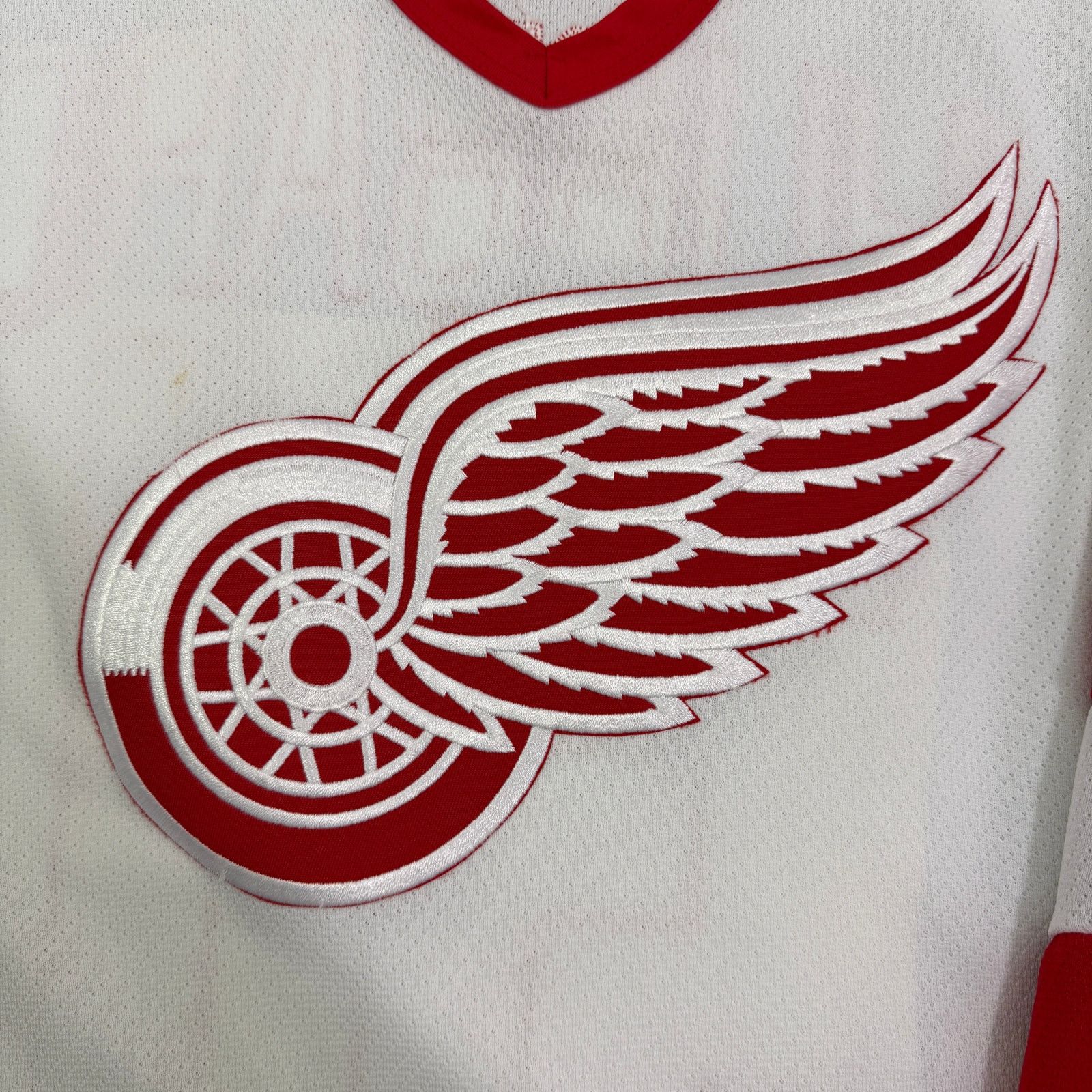 Vintage Vintage CCM Detroit Red Wings Hubbard #31 Hockey Jersey XL Size US XL / EU 56 / 4 - 5 Thumbnail